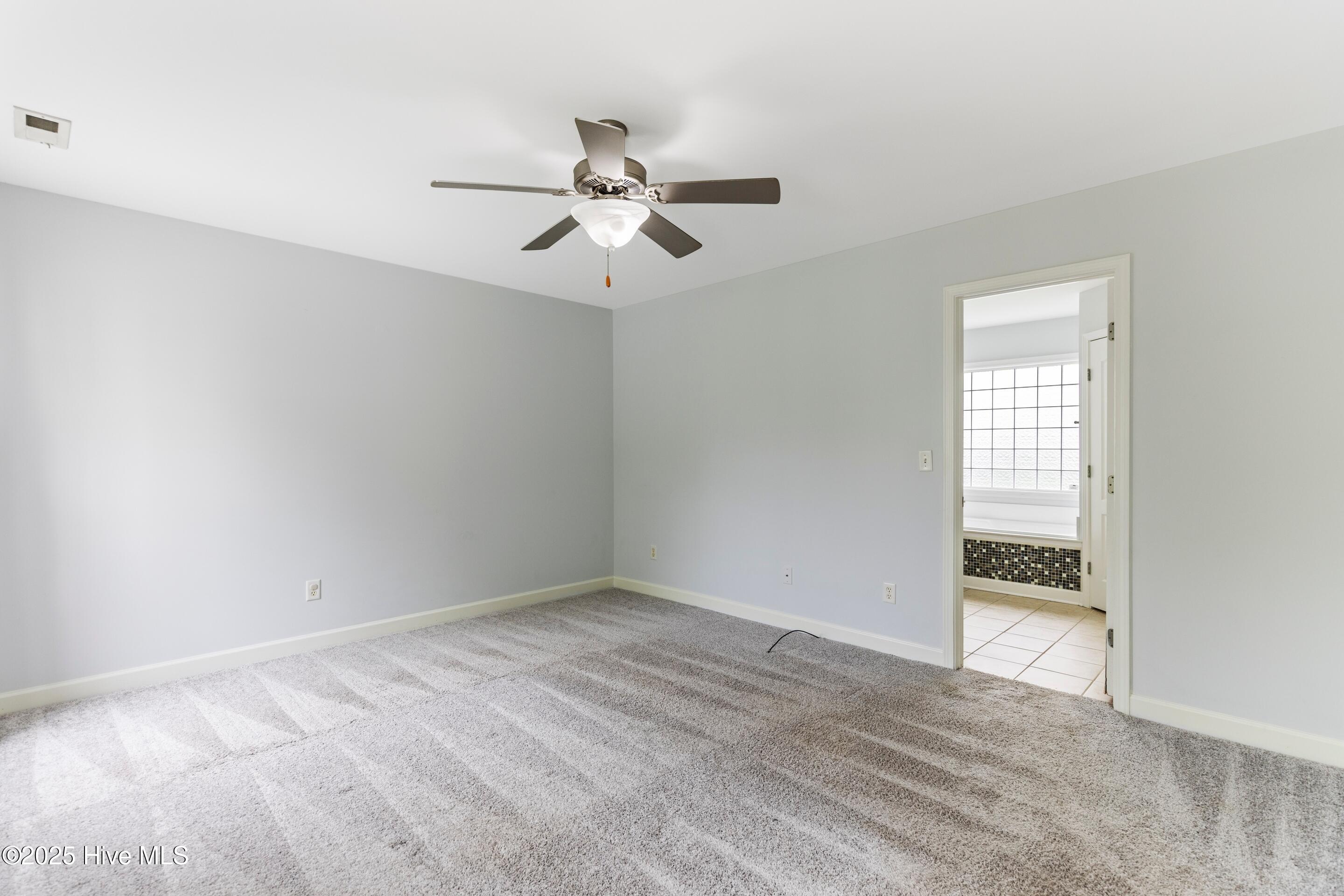 Wilmington, North Carolina, 28412, United States, 4 Bedrooms Bedrooms, ,3 BathroomsBathrooms,Residential,For Sale,1932044