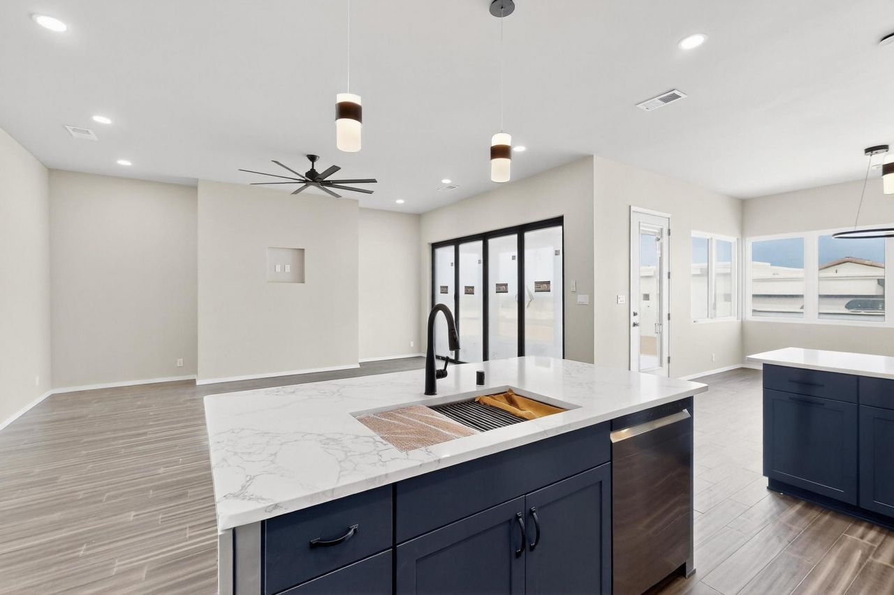 Albuquerque, New Mexico, 87120, United States, 3 Bedrooms Bedrooms, ,3 BathroomsBathrooms,Residential,For Sale,1876398