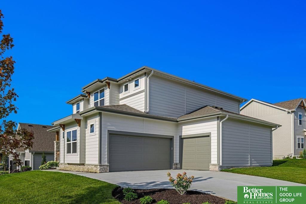177th St, Bennington, NE 68007 #1