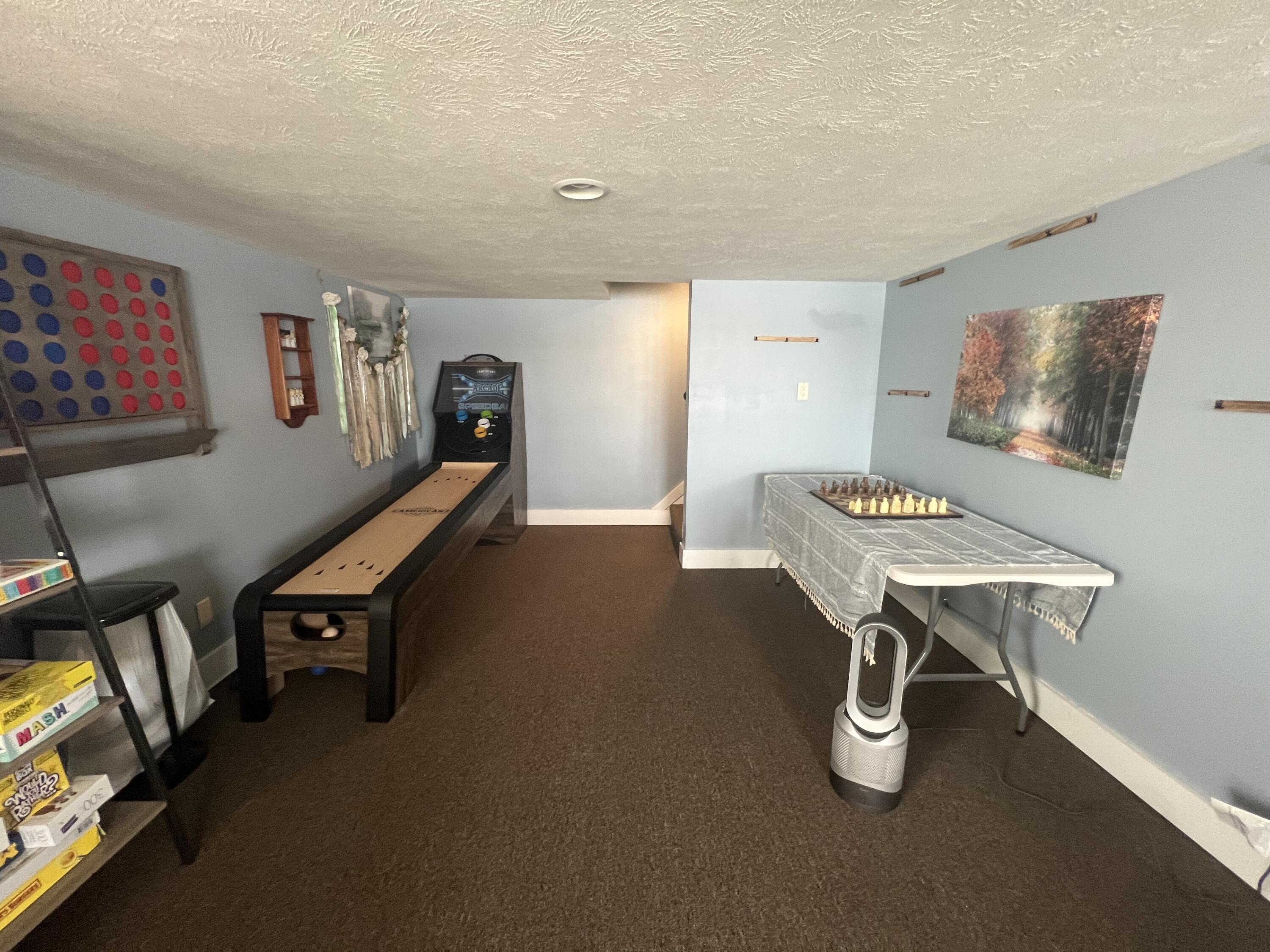 Fremont, Michigan, 49412, United States, 3 Bedrooms Bedrooms, ,2 BathroomsBathrooms,Residential,For Sale,1743034