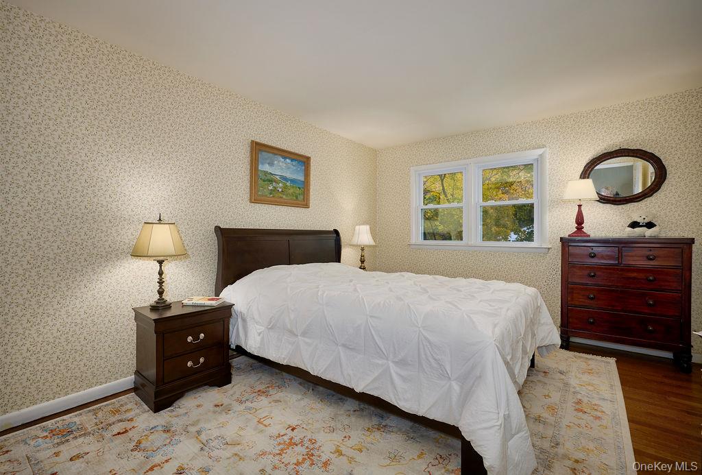 New Rochelle, New York, 10804, United States, 4 Bedrooms Bedrooms, ,3 BathroomsBathrooms,Residential,For Sale,1991055