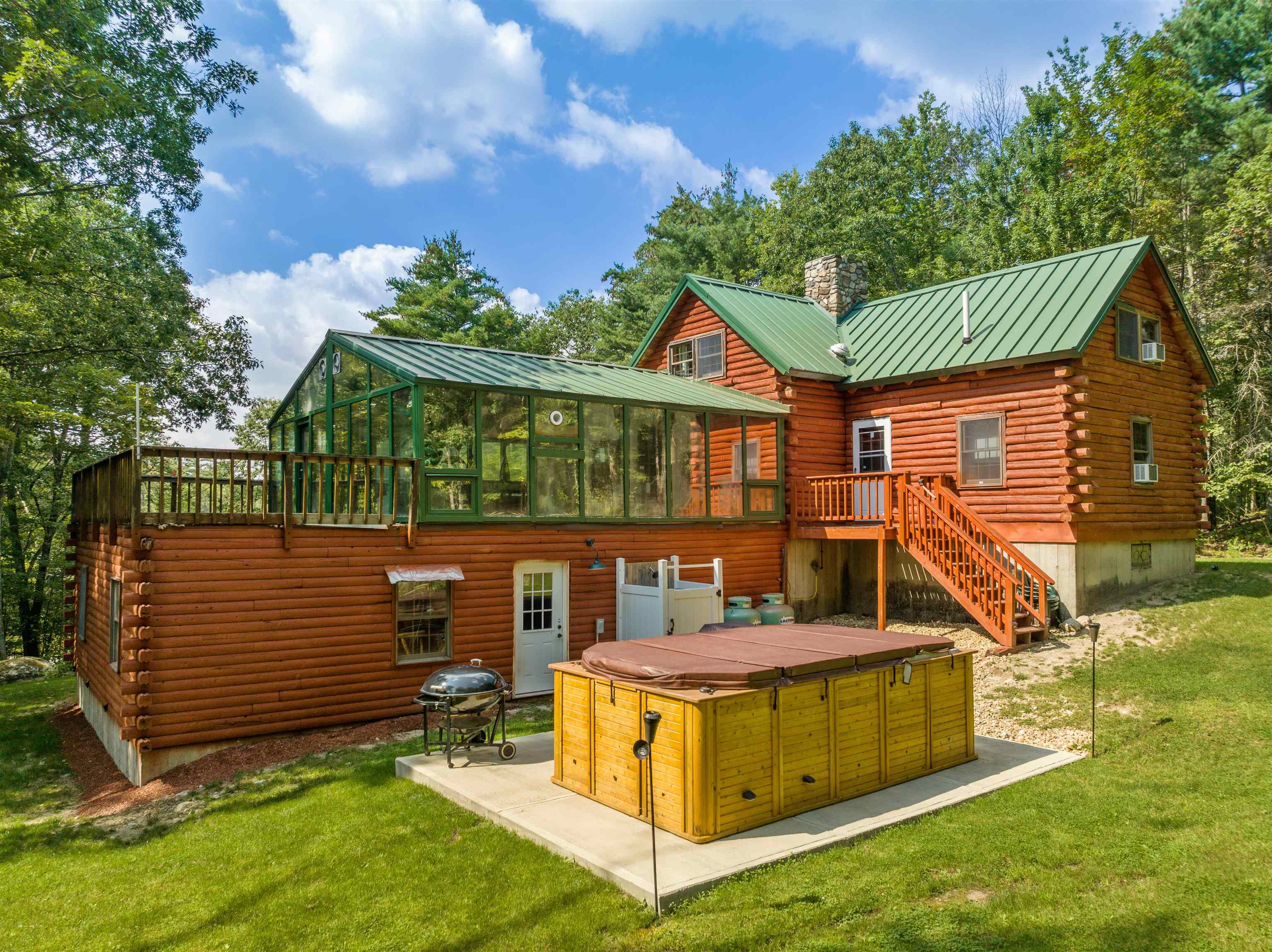 Alton, New Hampshire, 03810, United States, 4 Bedrooms Bedrooms, ,Residential,For Sale,1928654