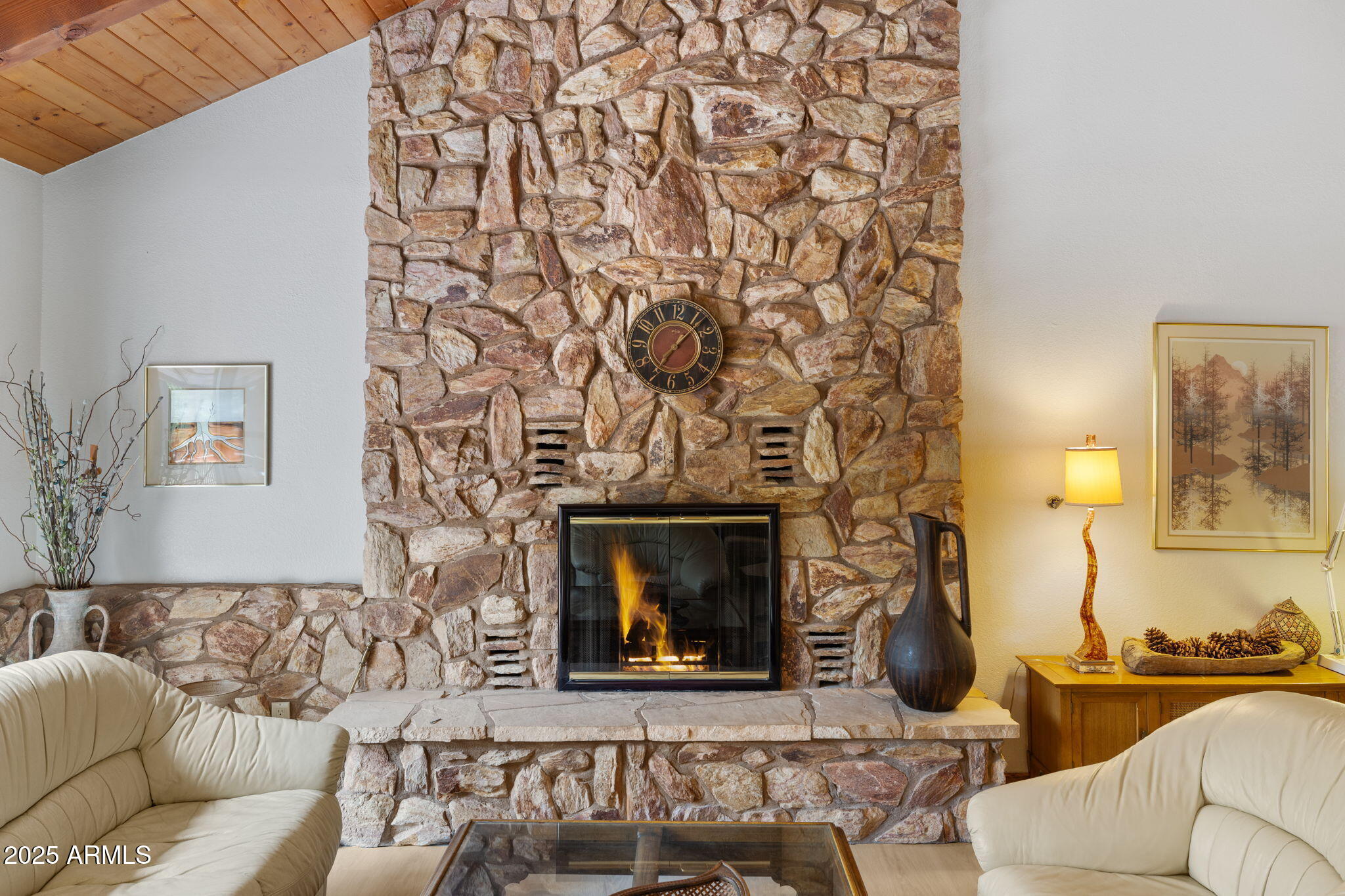 Flagstaff, Arizona, 86004, United States, 3 Bedrooms Bedrooms, ,2 BathroomsBathrooms,Residential,For Sale,1866568