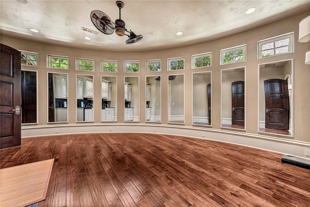 Rogers, Arkansas, 72758, United States, 3 Bedrooms Bedrooms, ,5 BathroomsBathrooms,Residential,For Sale,1857707