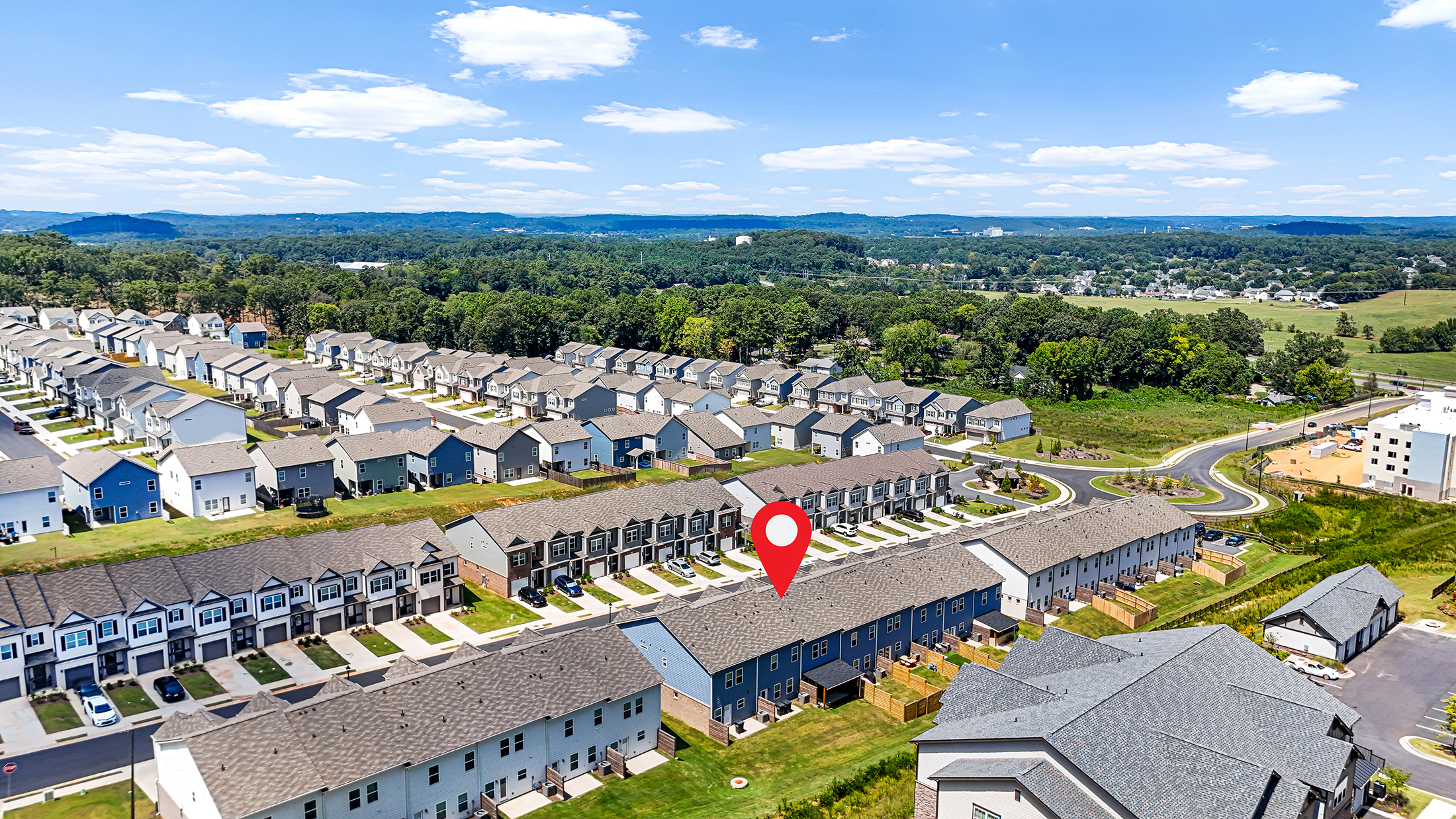  Move-in Ready Townhome in Highland Crossing Community - 物件實景
