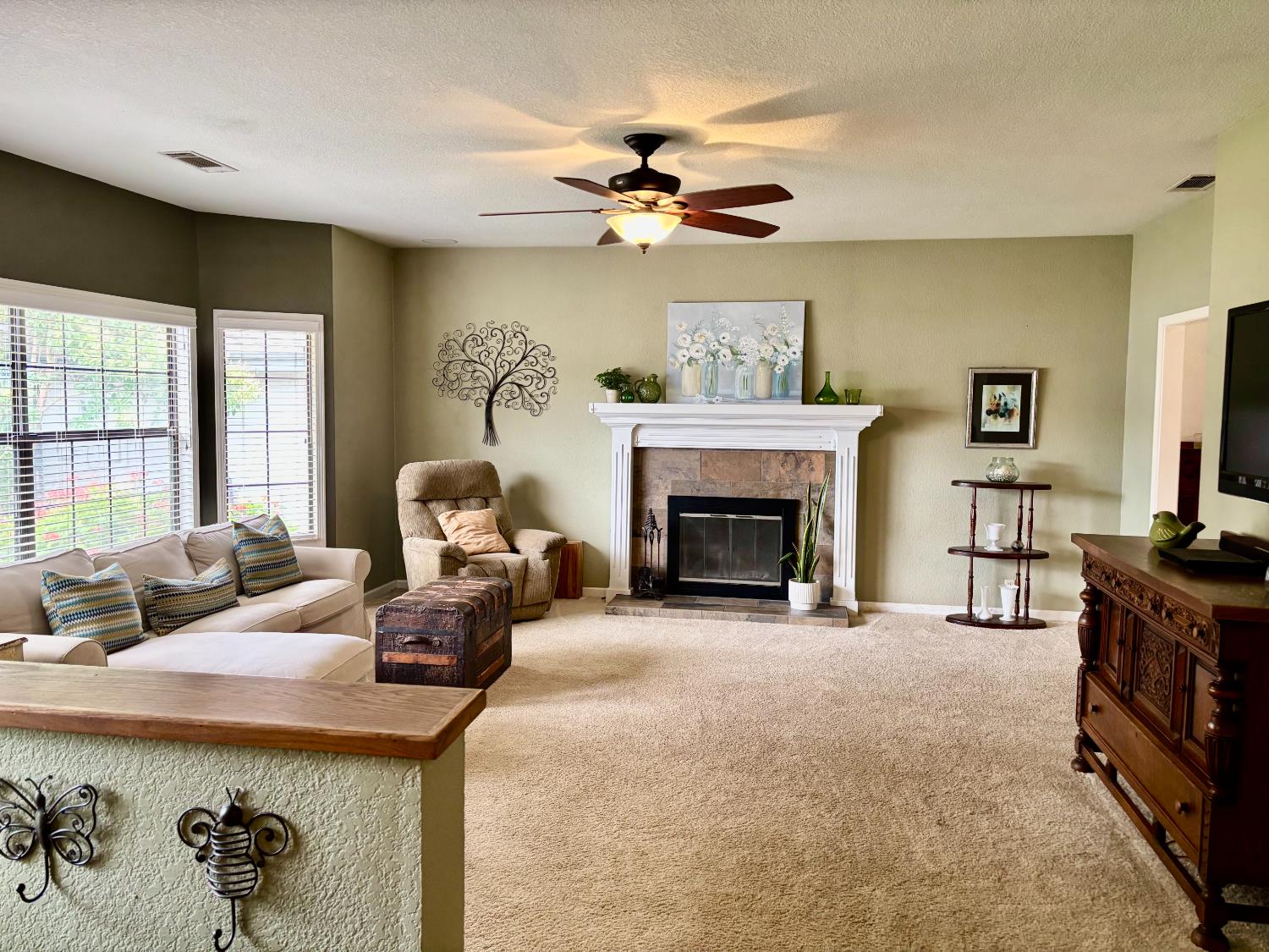 Lockeford, California, 95237-9662, United States, 3 Bedrooms Bedrooms, ,2 BathroomsBathrooms,Residential,For Sale,1891581