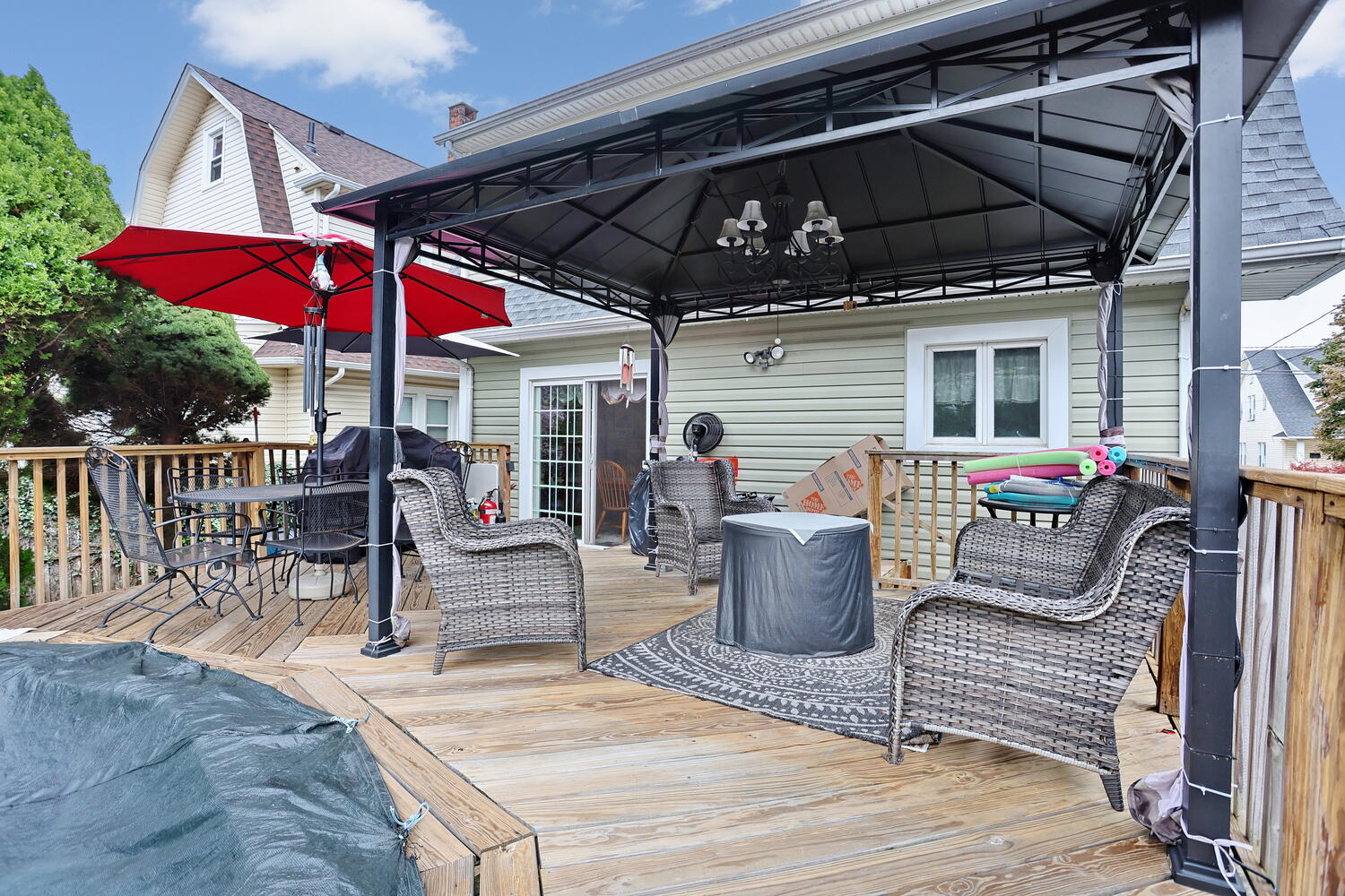 Clifton, New Jersey, 07011, United States, 2 Bedrooms Bedrooms, ,2 BathroomsBathrooms,Residential,For Sale,1975709