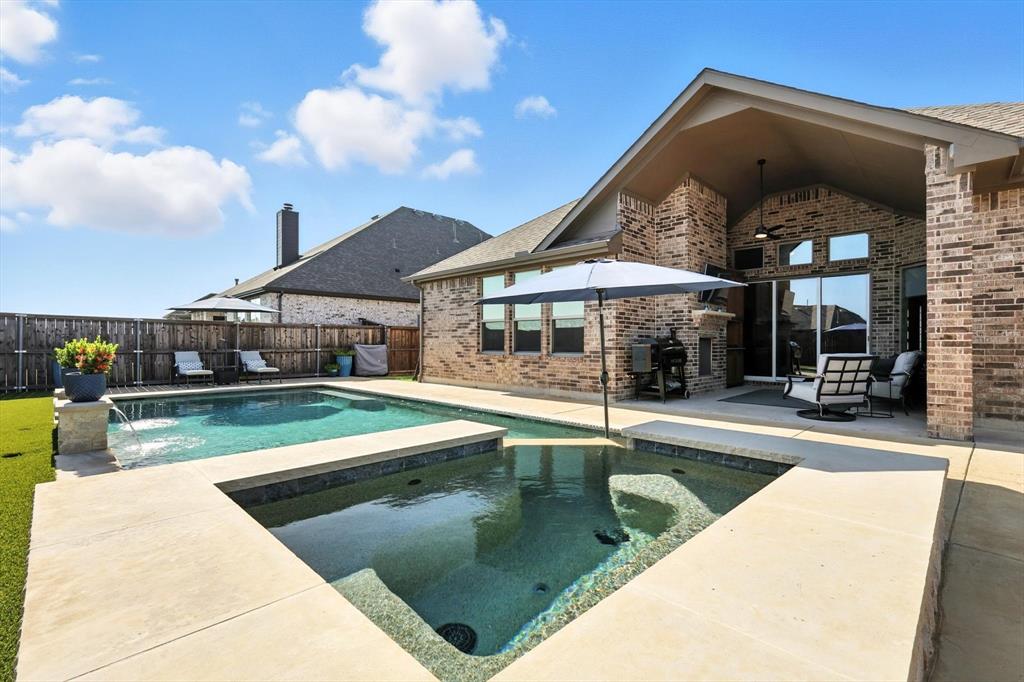 Little Elm, Texas, 75068, United States, 4 Bedrooms Bedrooms, ,3 BathroomsBathrooms,Residential,For Sale,1905823