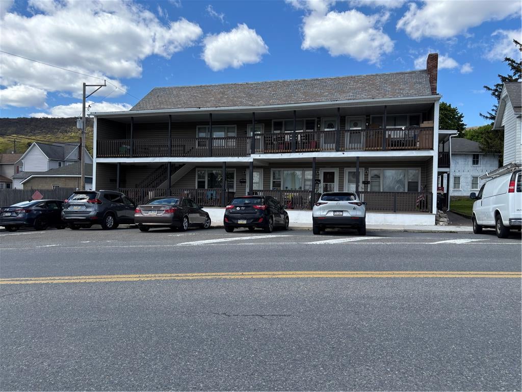 Pen Argyl Boro, Pennsylvania, 18072, United States, 16 Bedrooms Bedrooms, ,8 BathroomsBathrooms,Residential,For Sale,2048529