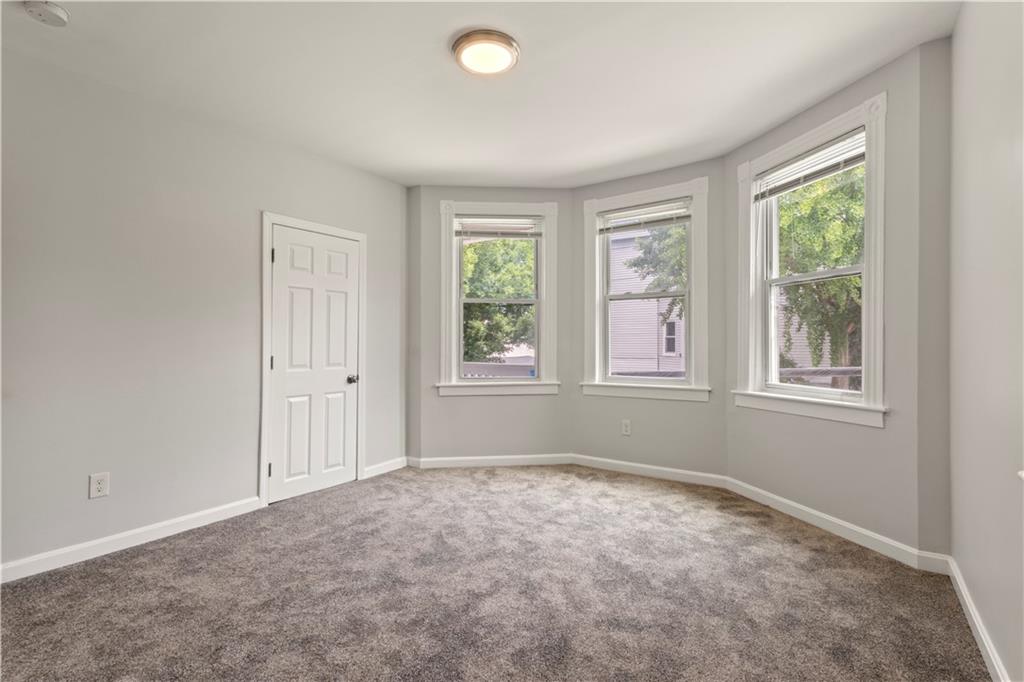 Providence, Rhode Island, 02908, United States, 8 Bedrooms Bedrooms, ,3 BathroomsBathrooms,Residential,For Sale,2006224