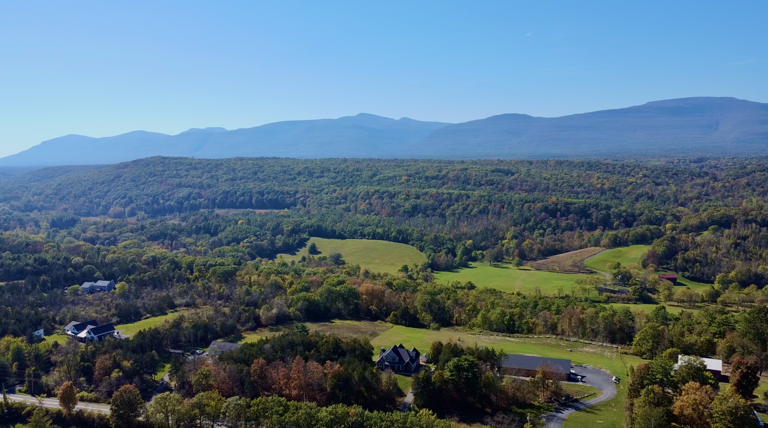 Catskill, New York, 12414, United States, 4 Bedrooms Bedrooms, ,3 BathroomsBathrooms,Residential,For Sale,1977487