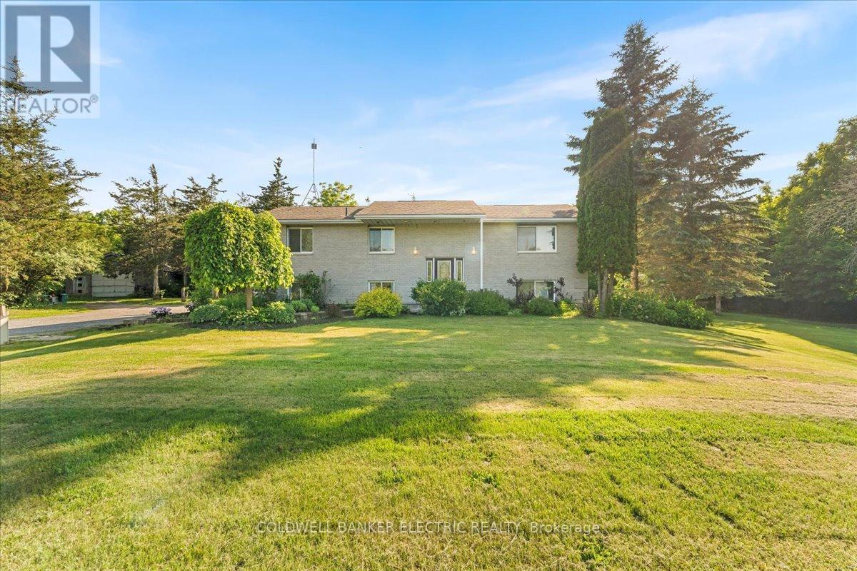 PRINCE EDWARD COUNTY (AMELIASBURG WARD), Ontario, K0K 1A0, CA, 5 Bedrooms Bedrooms, ,2 BathroomsBathrooms,Residential,For Sale,1867641