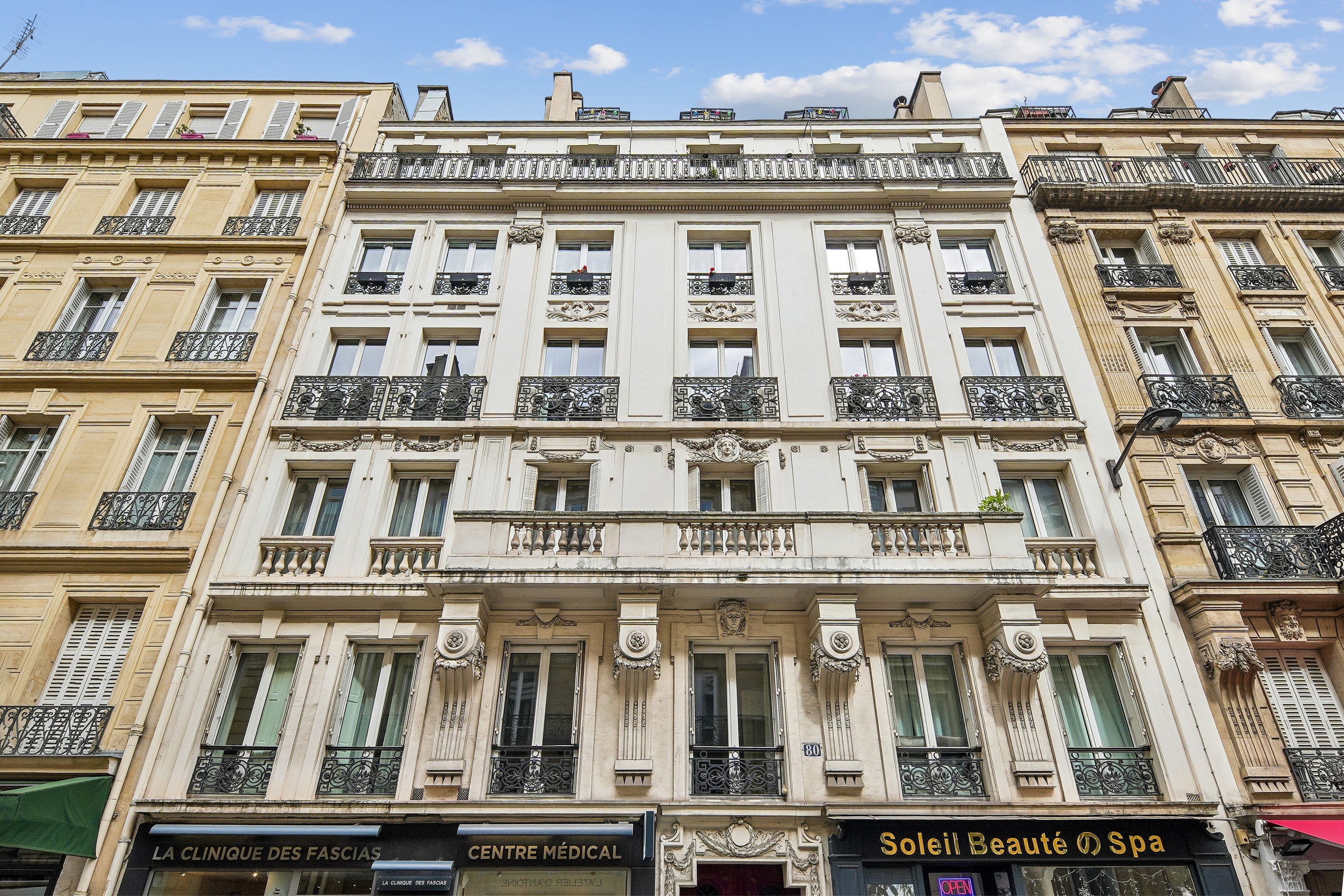  High-Floor Apartment Close to Parc Monceau - 物件實景