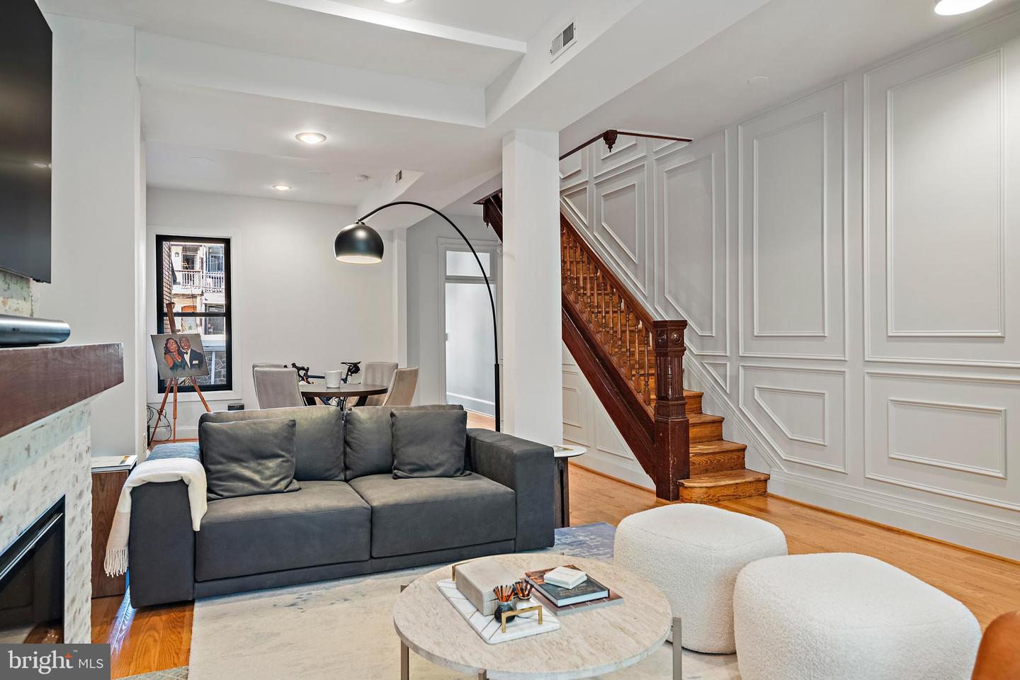 Washington, District of Columbia, 20001, United States, 4 Bedrooms Bedrooms, ,4 BathroomsBathrooms,Residential,For Sale,1988247