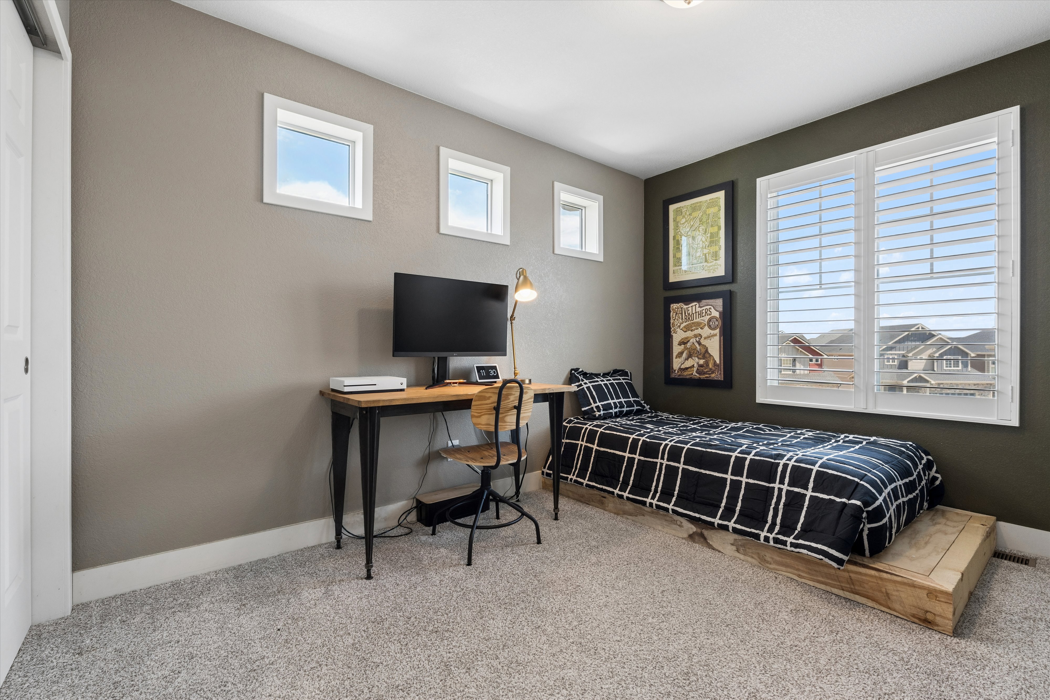  Highly Sought-after Volante Model Carriage House in Erie Highlands - 物件實景