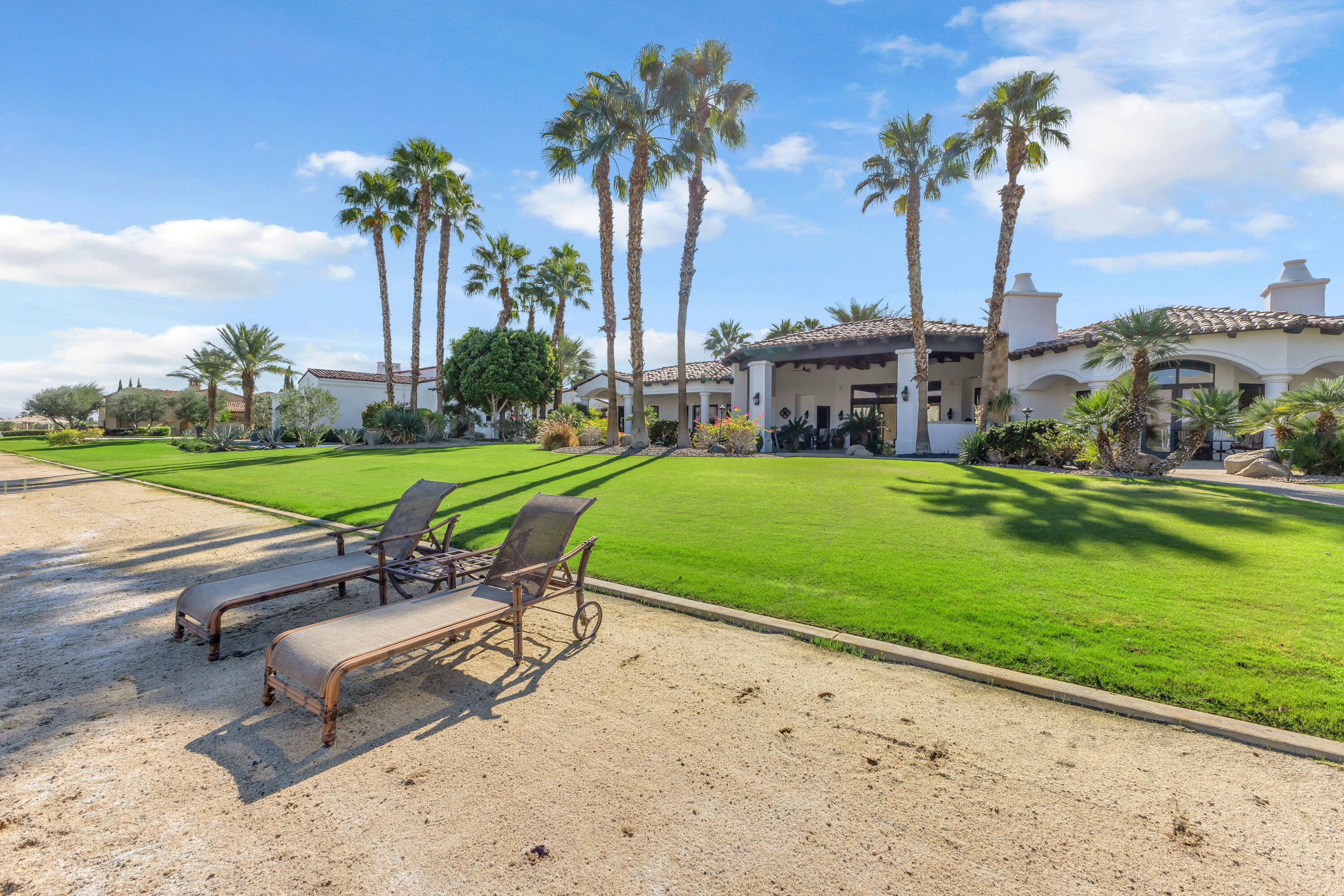 Indio, California, 92203, United States, 5 Bedrooms Bedrooms, ,4 BathroomsBathrooms,Residential,For Sale,1992835