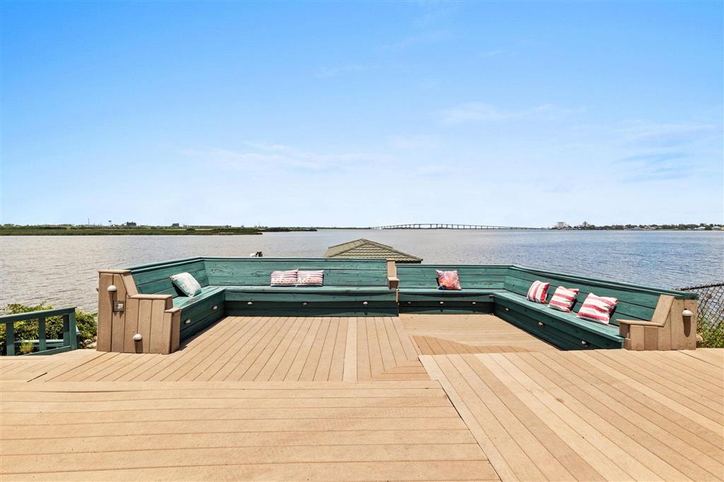 Lake Charles, Louisiana, 70605, United States, 4 Bedrooms Bedrooms, ,5 BathroomsBathrooms,Residential,For Sale,1973984