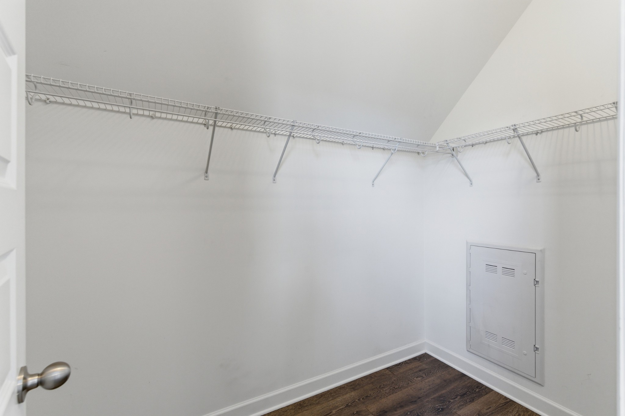  114 Walden Village Ct, Nashville, TN, 37210 - 物件實景