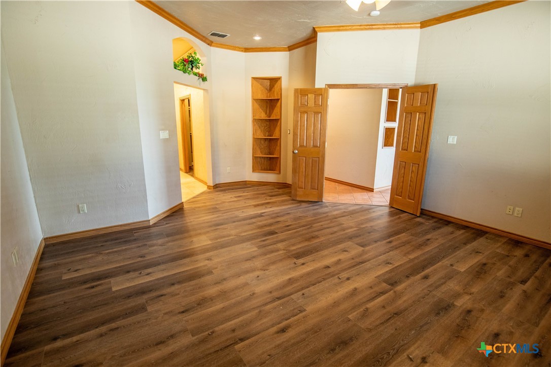 La Vernia, Texas, 78121, United States, 2 Bedrooms Bedrooms, ,3 BathroomsBathrooms,Residential,For Sale,2001735