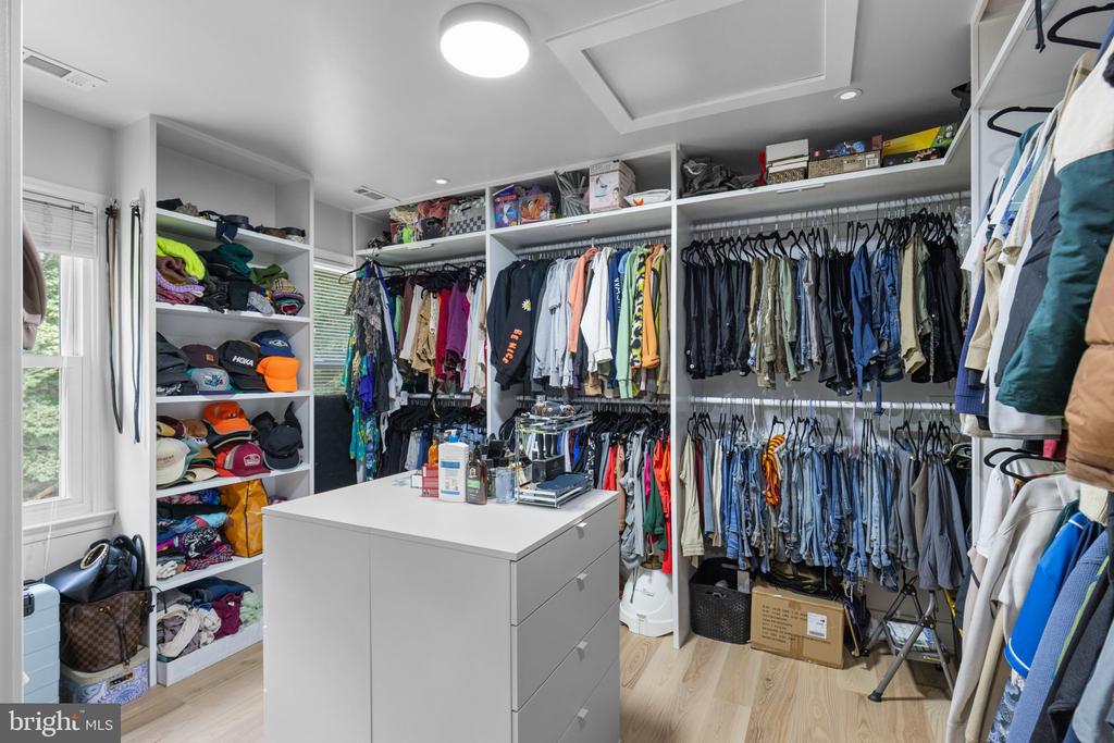 Spotsylvania, Virginia, 22551, United States, 4 Bedrooms Bedrooms, ,4 BathroomsBathrooms,Residential,For Sale,1981992