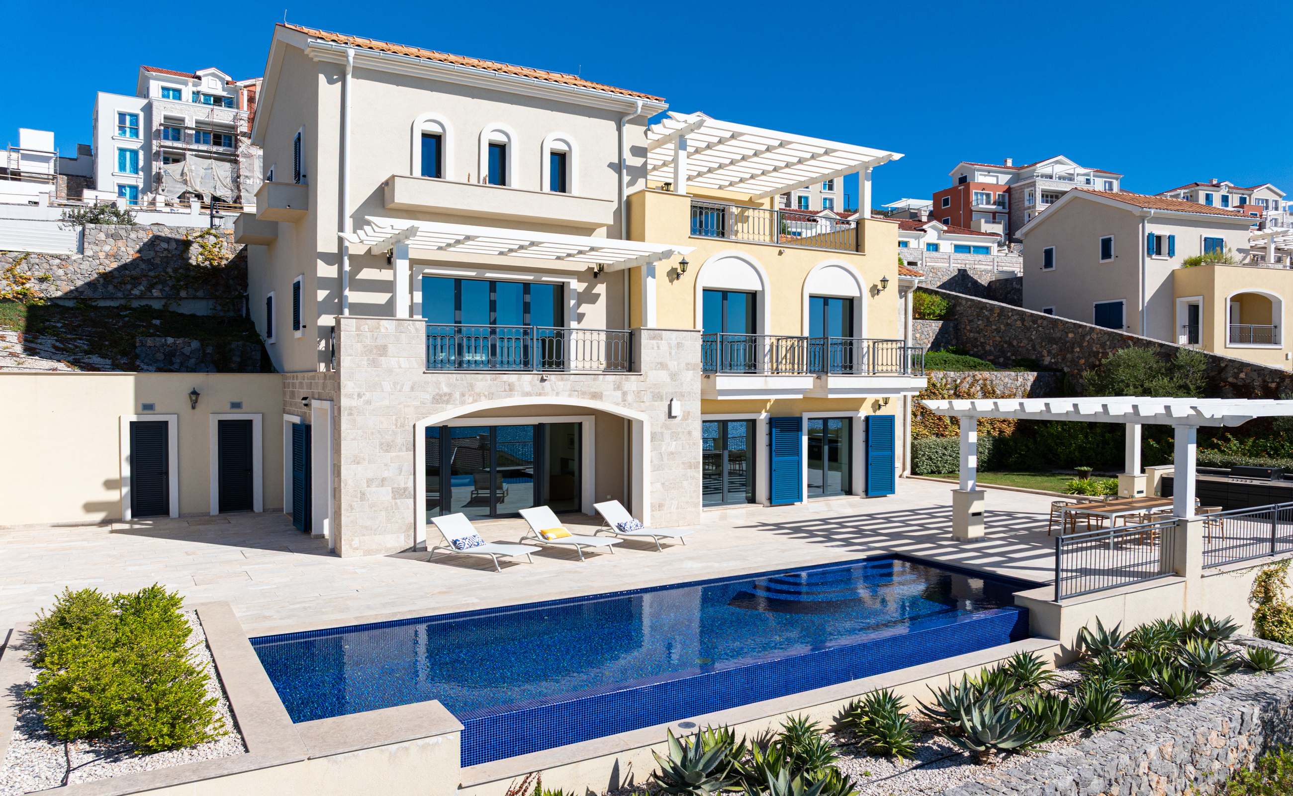  Luxury Four-bedroom Villa in Marina Village, Lustica Bay - 物件實景