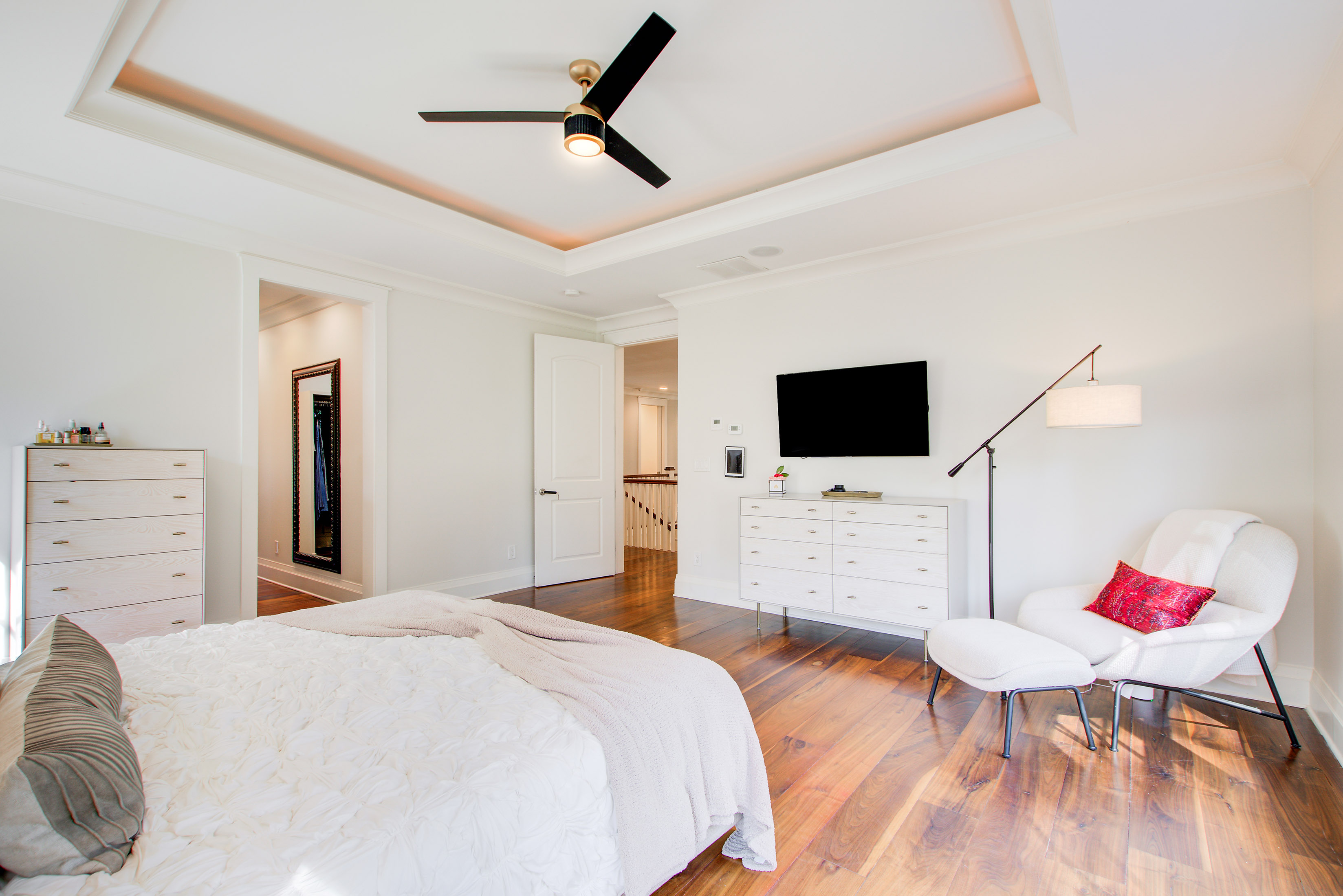  Exceptional Space and Craftsmanship in Custom Brookhaven Home - 物件實景