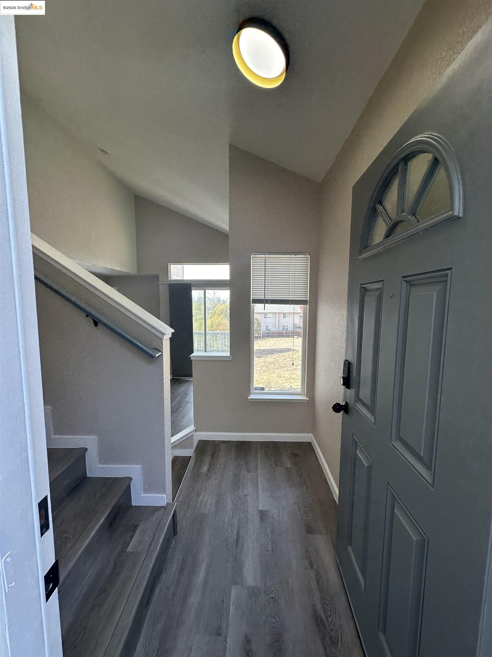 Vallejo, California, 94591, United States, ,Residential,For Sale,1940570