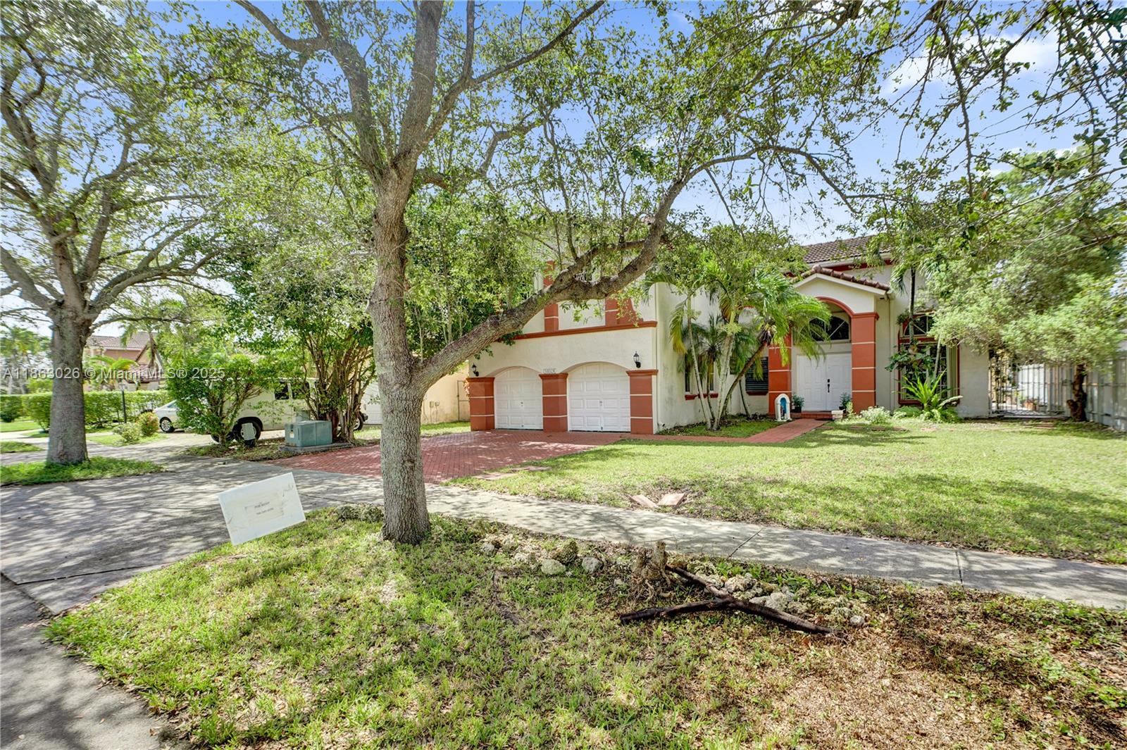 Miami, Florida, 33187, United States, 4 Bedrooms Bedrooms, ,3 BathroomsBathrooms,Residential,For Sale,1926349
