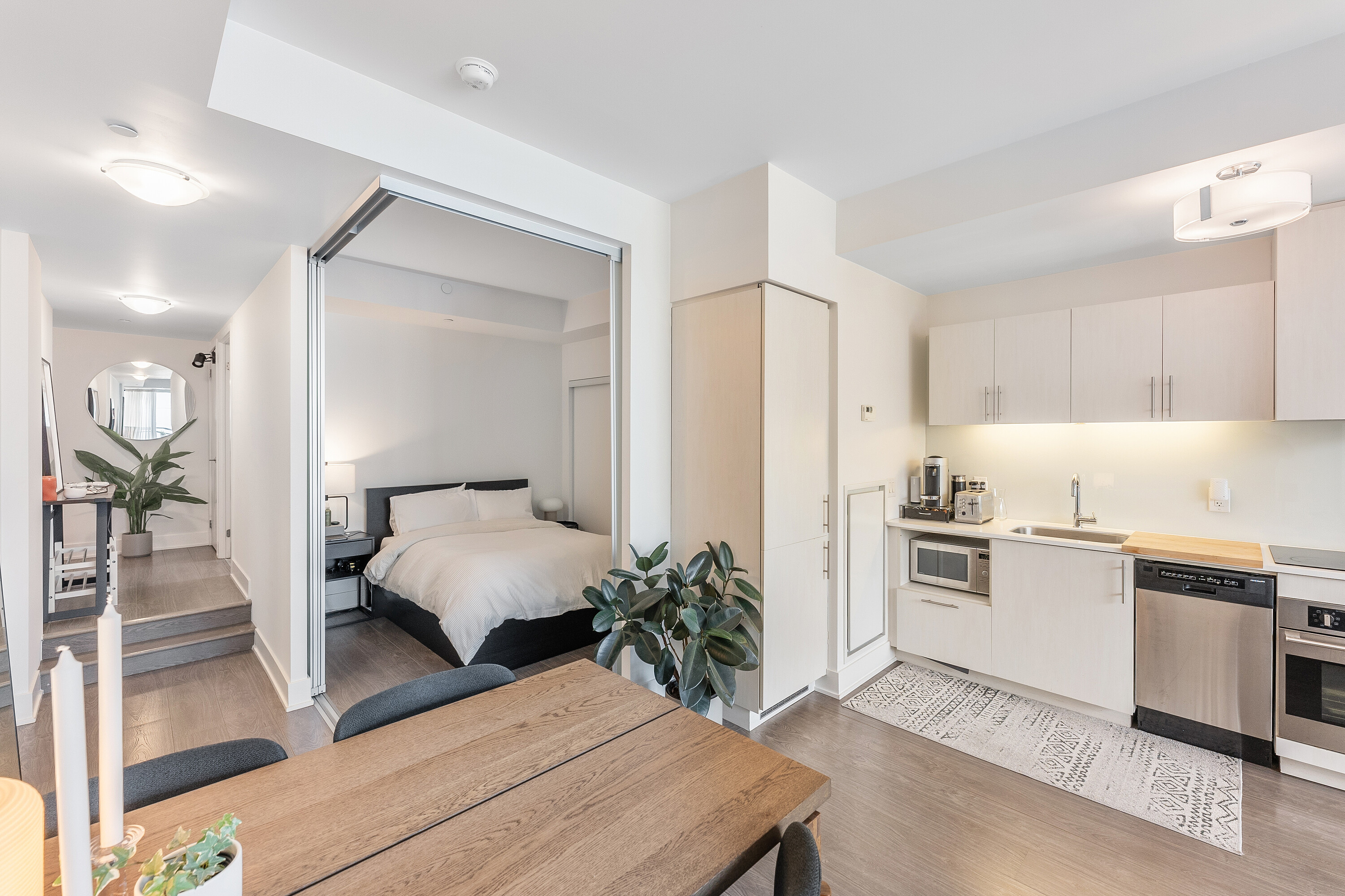  Boutique Downtown Condo - 物件實景