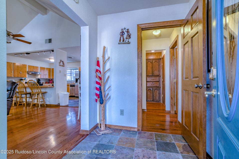 Ruidoso, New Mexico, 88345, United States, 3 Bedrooms Bedrooms, ,3 BathroomsBathrooms,Residential,For Sale,1977803