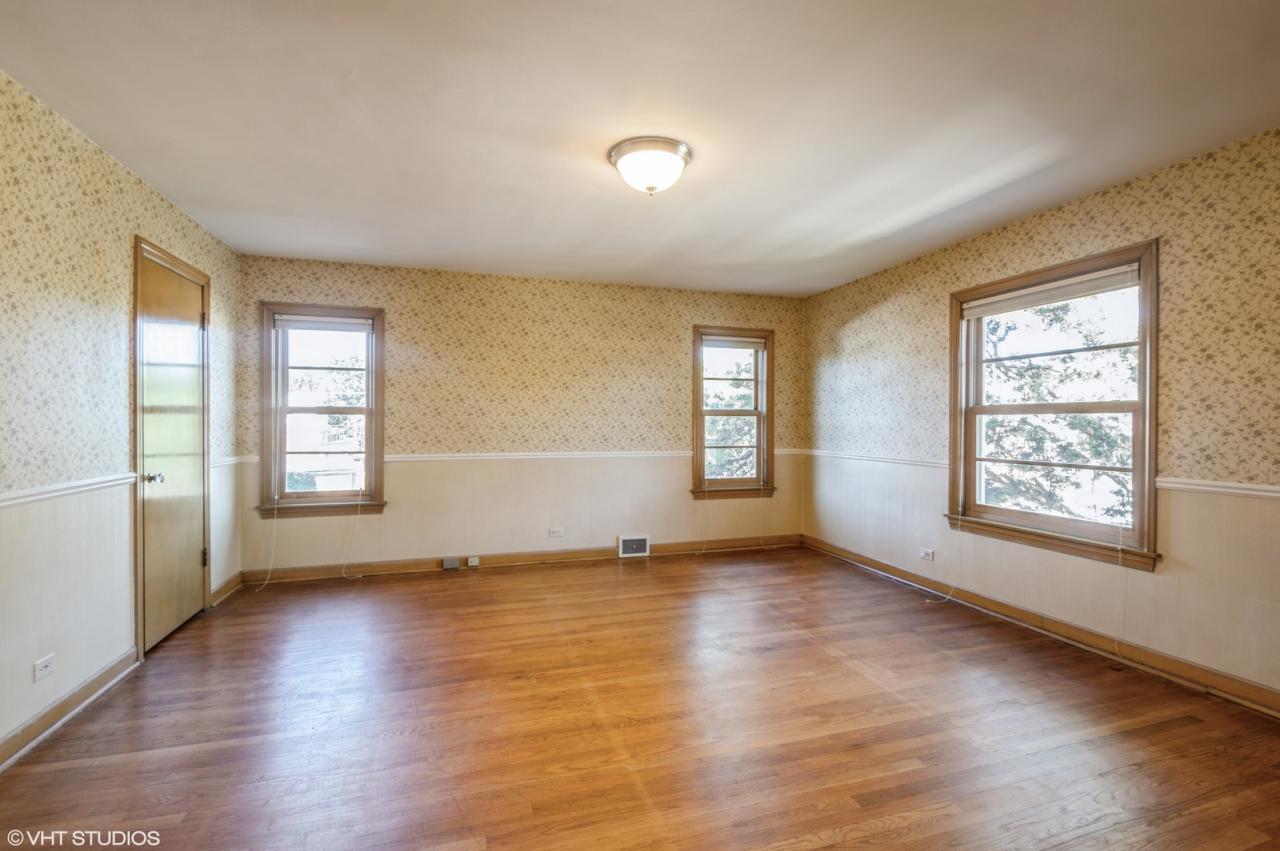 7527 W Wabansia Avenue W, Elmwood Park, Illinois, 60707, United States, 4 Bedrooms Bedrooms, ,4 BathroomsBathrooms,Residential,For Sale,7527 w wabansia AVE w,1635528