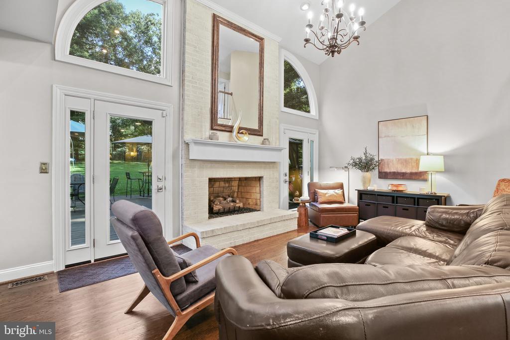 Fredericksburg, Virginia, 22407, United States, 5 Bedrooms Bedrooms, ,5 BathroomsBathrooms,Residential,For Sale,1927805
