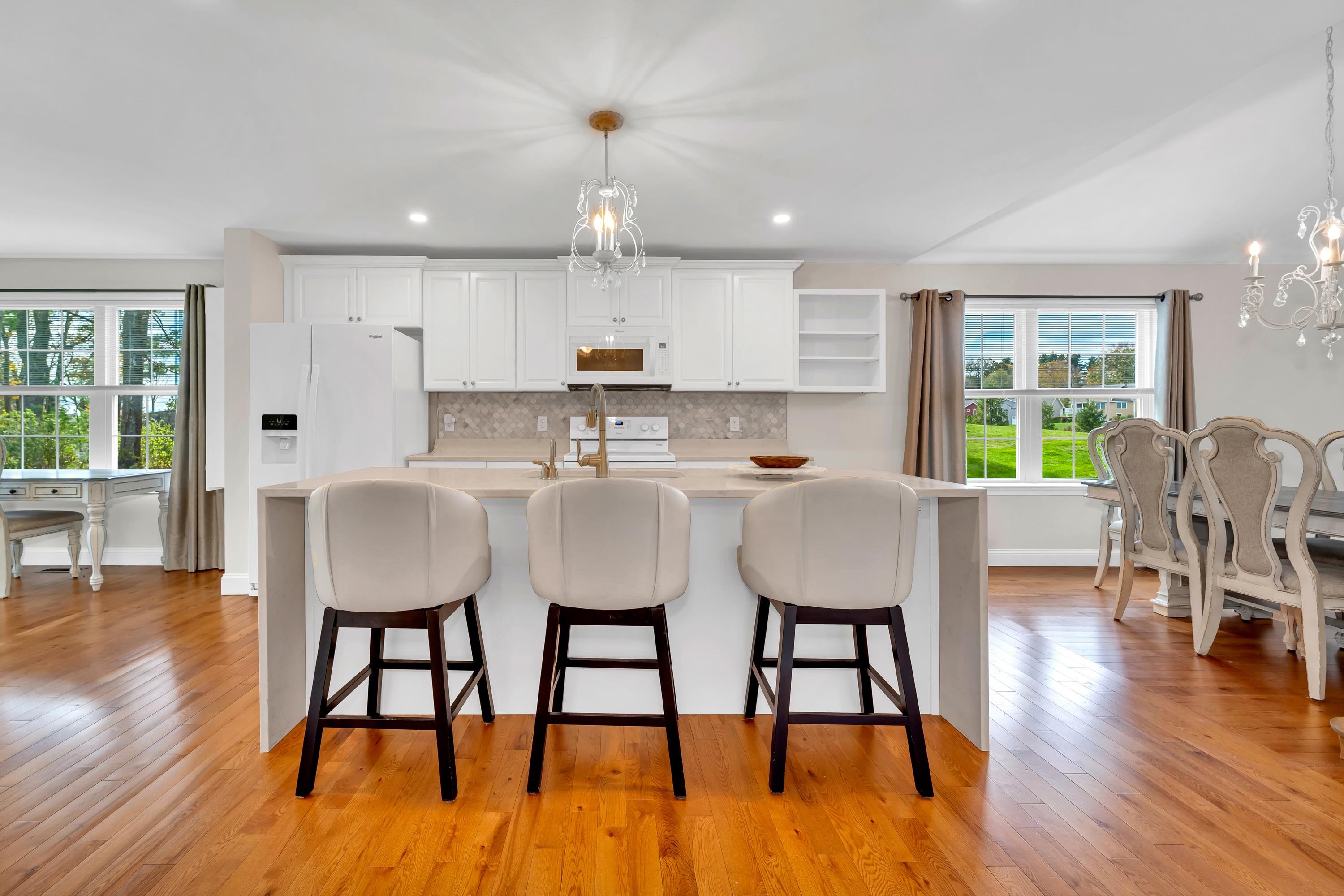 Brentwood, New Hampshire, 03833, United States, 2 Bedrooms Bedrooms, ,2 BathroomsBathrooms,Residential,For Sale,1976209