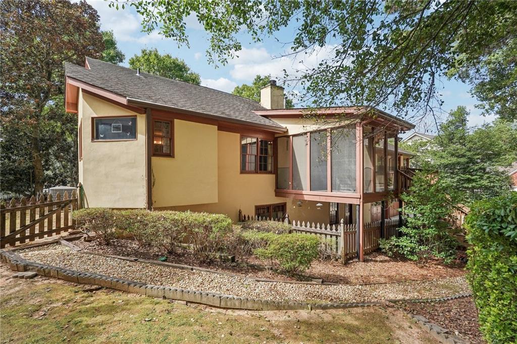 Peachtree Corners, Georgia, 30092, United States, 3 Bedrooms Bedrooms, ,3 BathroomsBathrooms,Residential,For Sale,1976168