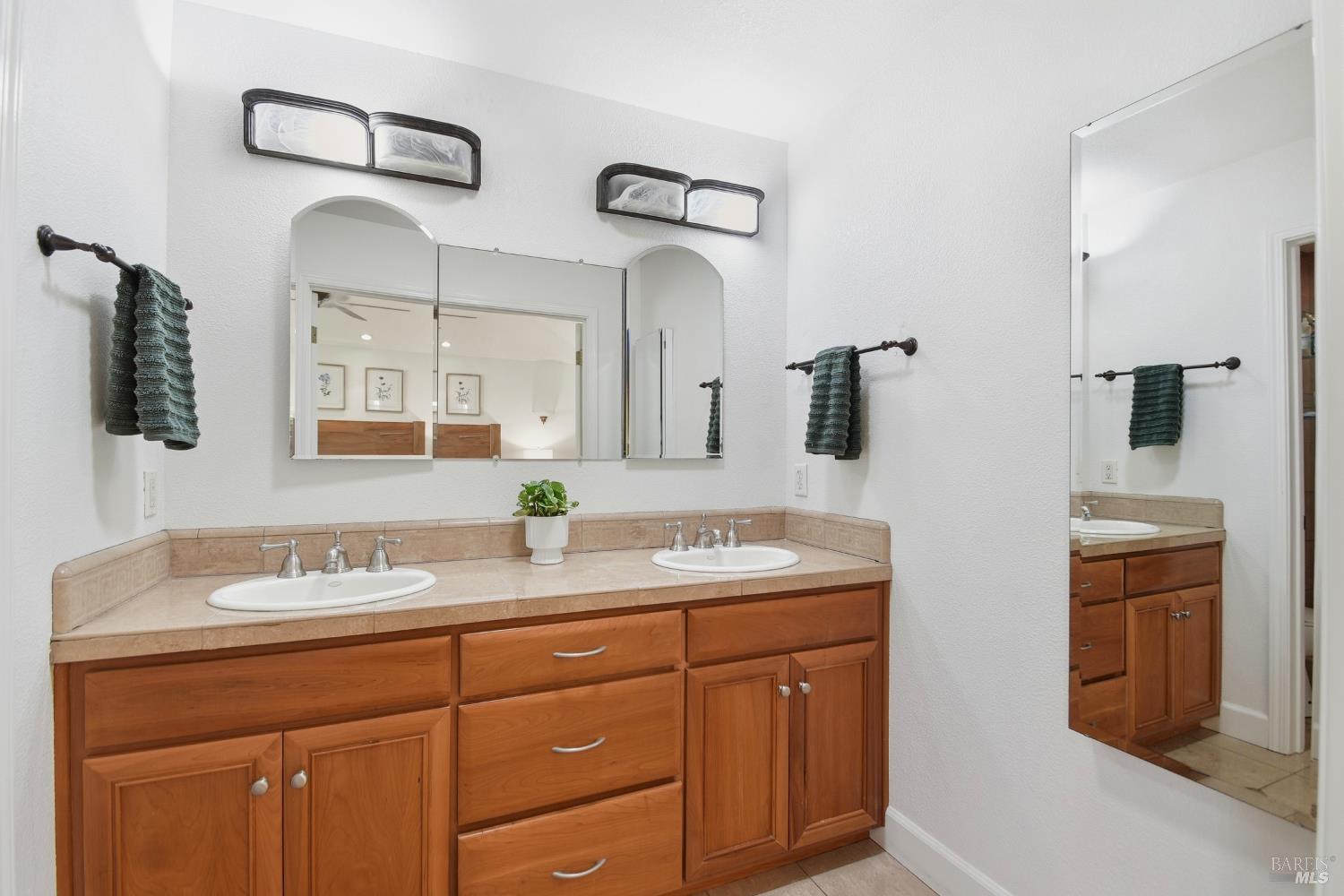 Santa Rosa, California, 95409, United States, 4 Bedrooms Bedrooms, ,3 BathroomsBathrooms,Residential,For Sale,1996103