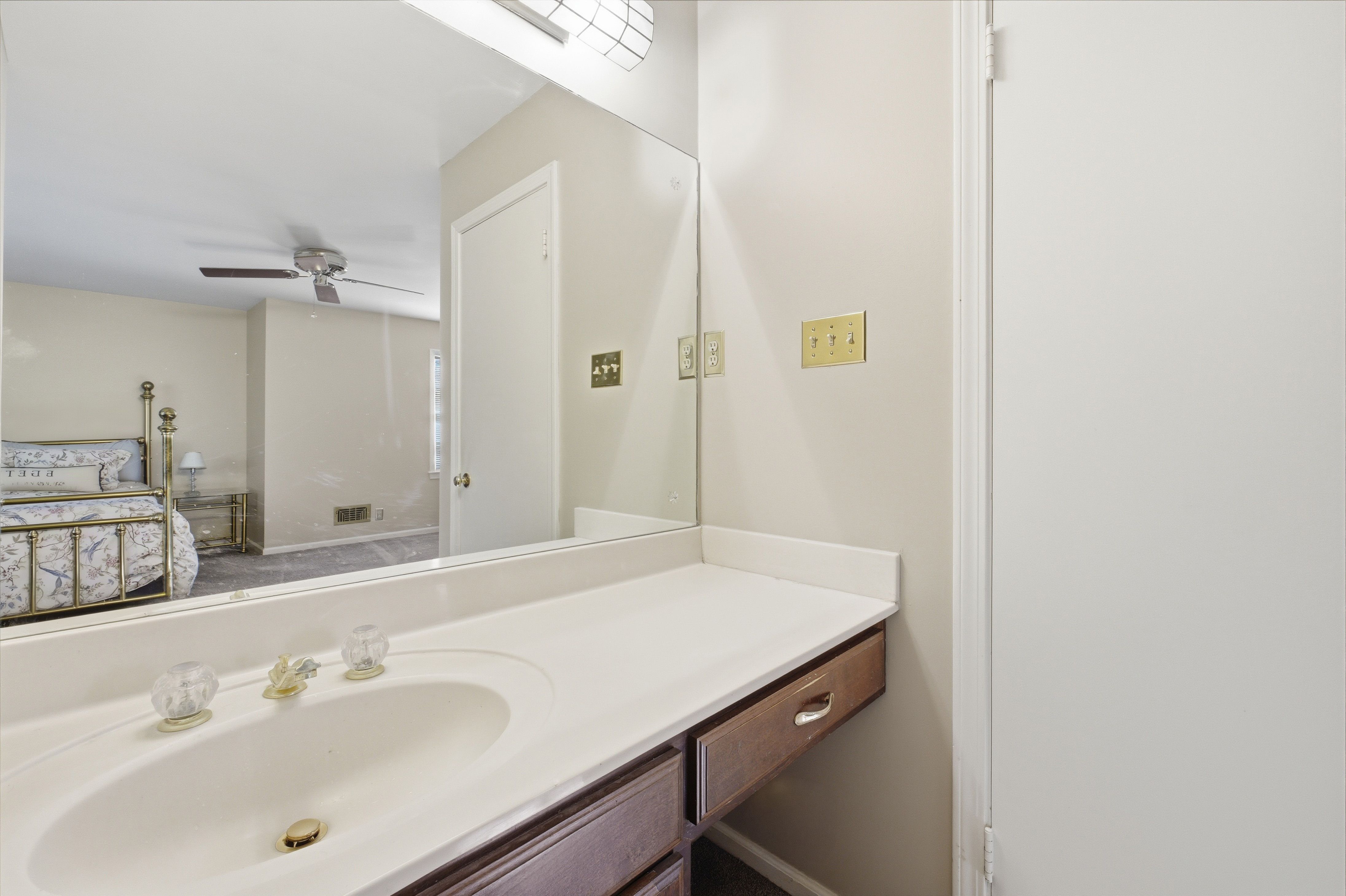  2324 Thornhill Road, Louisville, KY 40222 - 物件實景