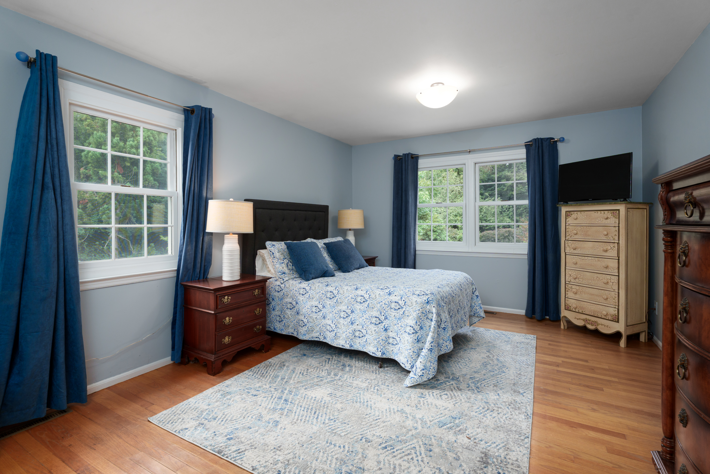  Classic Colonial Charm with a Fresh, Modern Perspective - 物件實景
