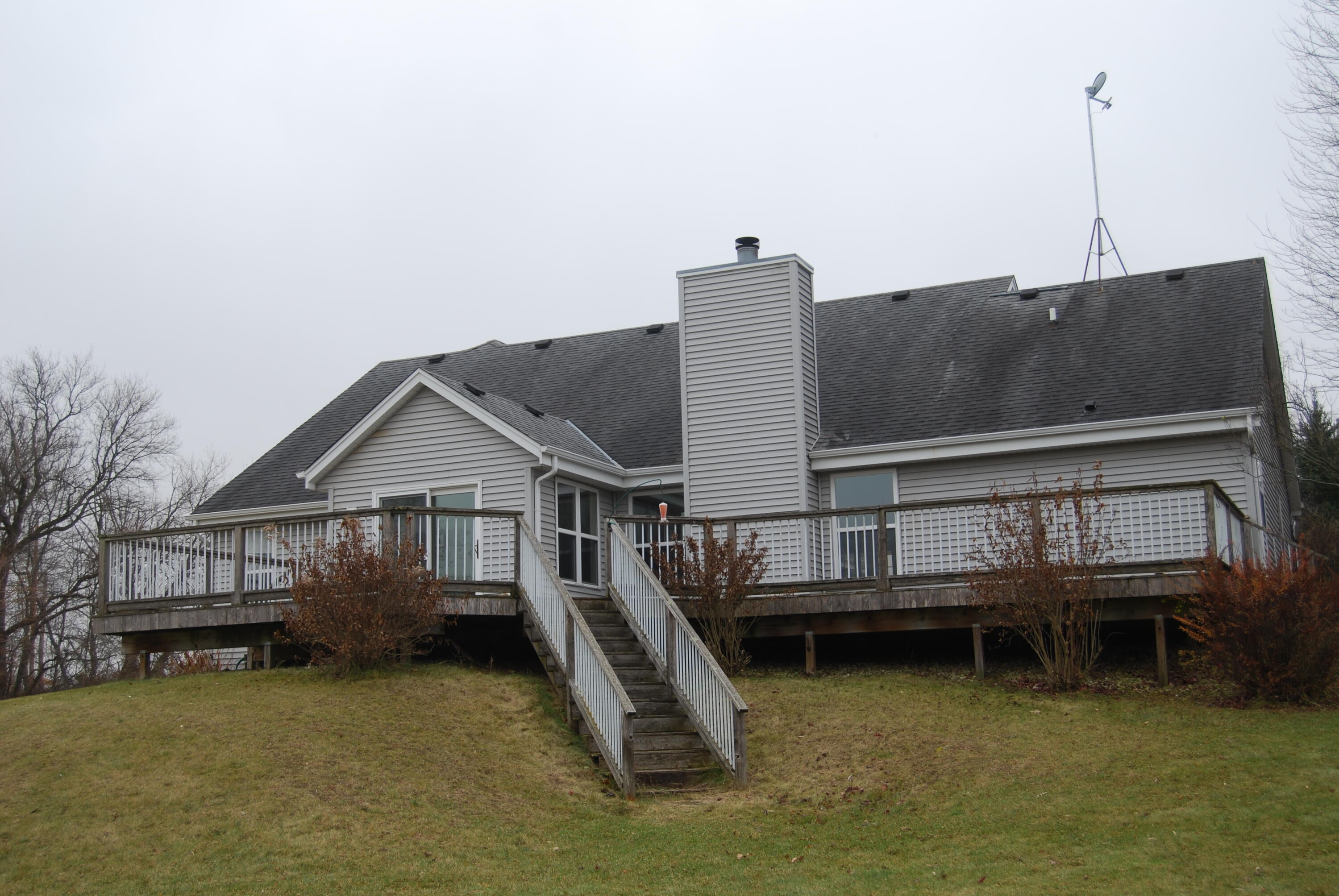 Wayne, Wisconsin, 53002, United States, 3 Bedrooms Bedrooms, ,2 BathroomsBathrooms,Residential,For Sale,2000688