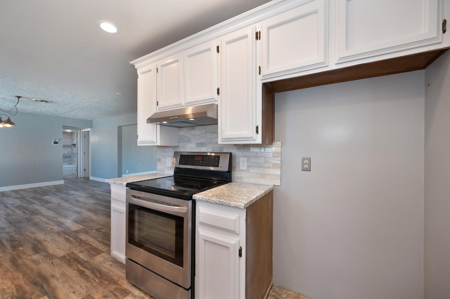 Biggs, California, 95917, United States, 3 Bedrooms Bedrooms, ,2 BathroomsBathrooms,Residential,For Sale,1933652