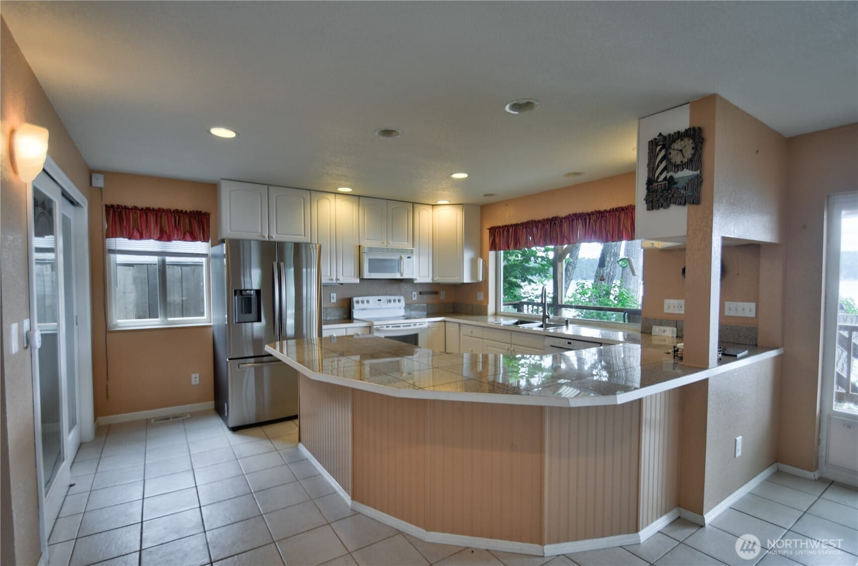 Brinnon, Washington, 98320, United States, 2 Bedrooms Bedrooms, ,Residential,For Sale,1771053