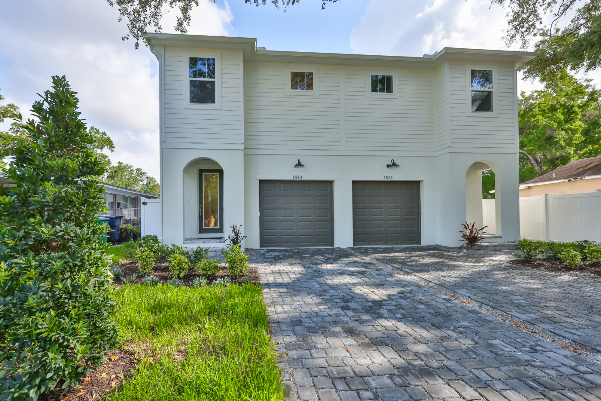 Tampa, Florida, 33607, United States, 3 Bedrooms Bedrooms, ,3 BathroomsBathrooms,Residential,For Sale,2049201