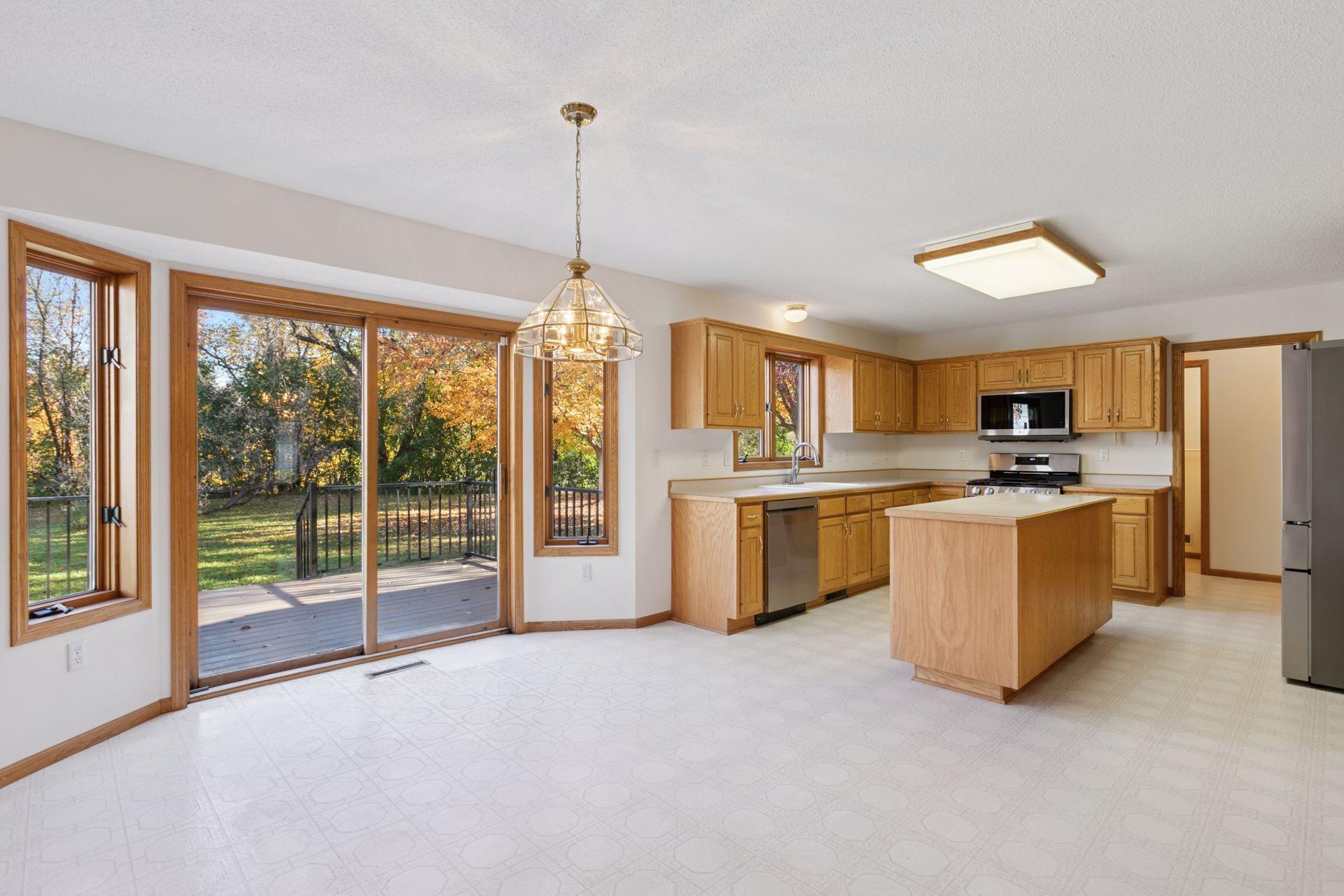 Maple Grove, Minnesota, 55311, United States, 4 Bedrooms Bedrooms, ,3 BathroomsBathrooms,Residential,For Sale,1970714