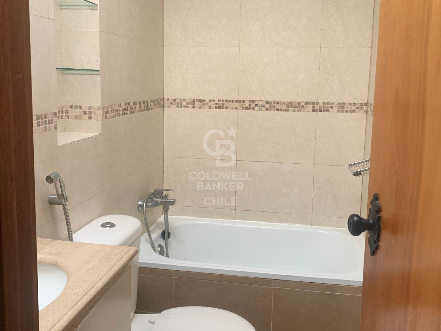 Viña Del Mar, Chile, 5 Bedrooms Bedrooms, ,3 BathroomsBathrooms,Residential,For Sale,1729843