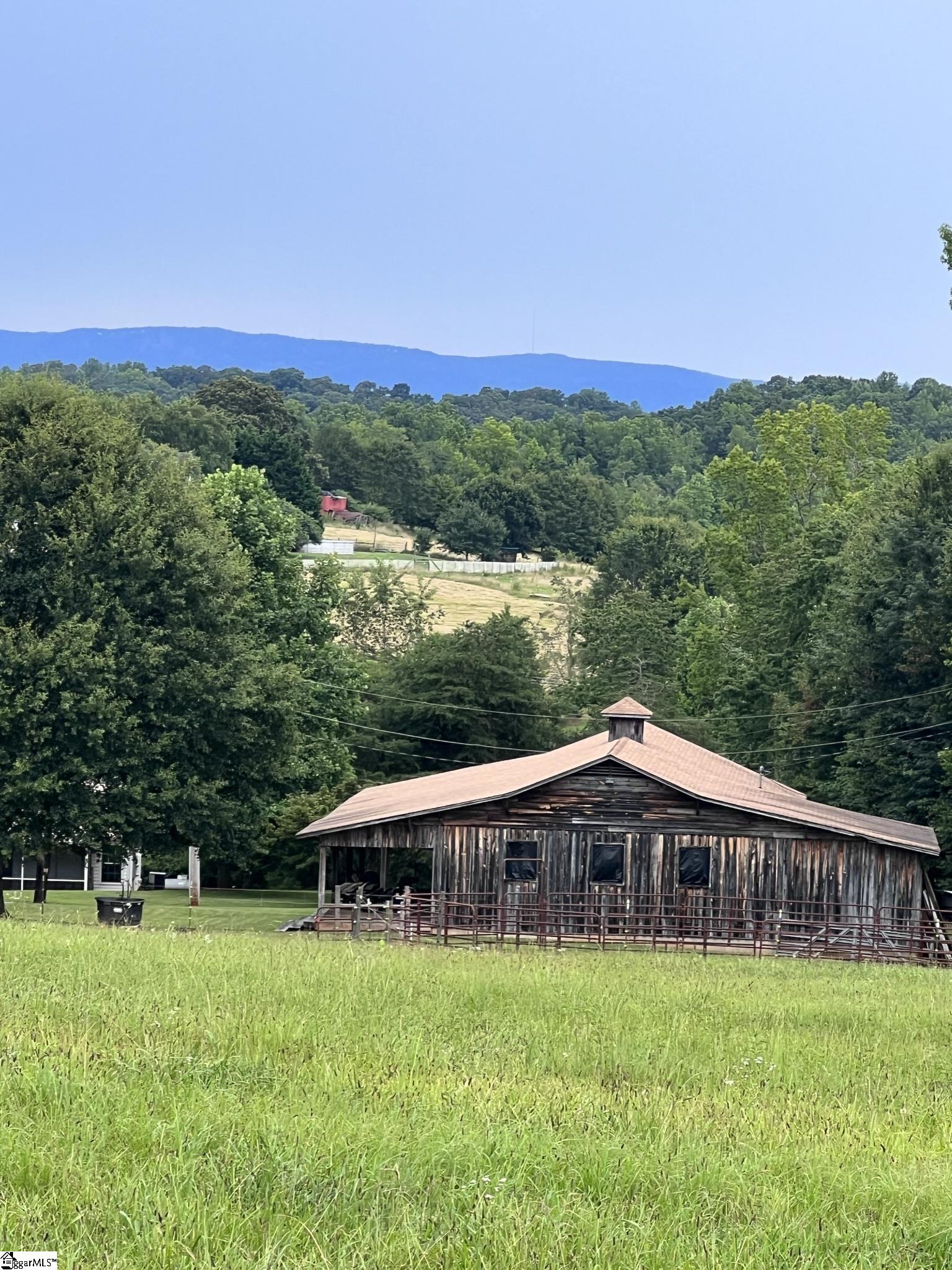 Pickens, South Carolina, 29671, United States, 4 Bedrooms Bedrooms, ,4 BathroomsBathrooms,Residential,For Sale,1975286