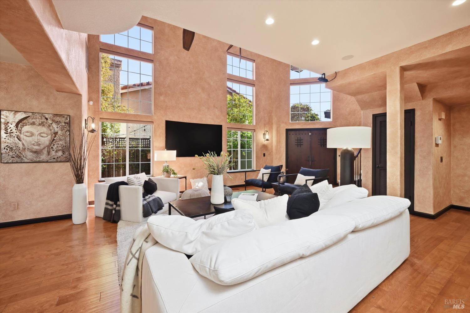 Napa, California, 94559, United States, 5 Bedrooms Bedrooms, ,3 BathroomsBathrooms,Residential,For Sale,2000395