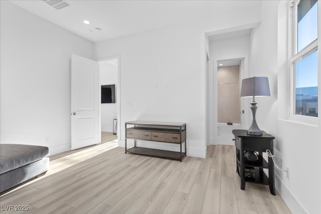 Las Vegas, Nevada, 89135, United States, 5 Bedrooms Bedrooms, ,6 BathroomsBathrooms,Residential,For Sale,1987610