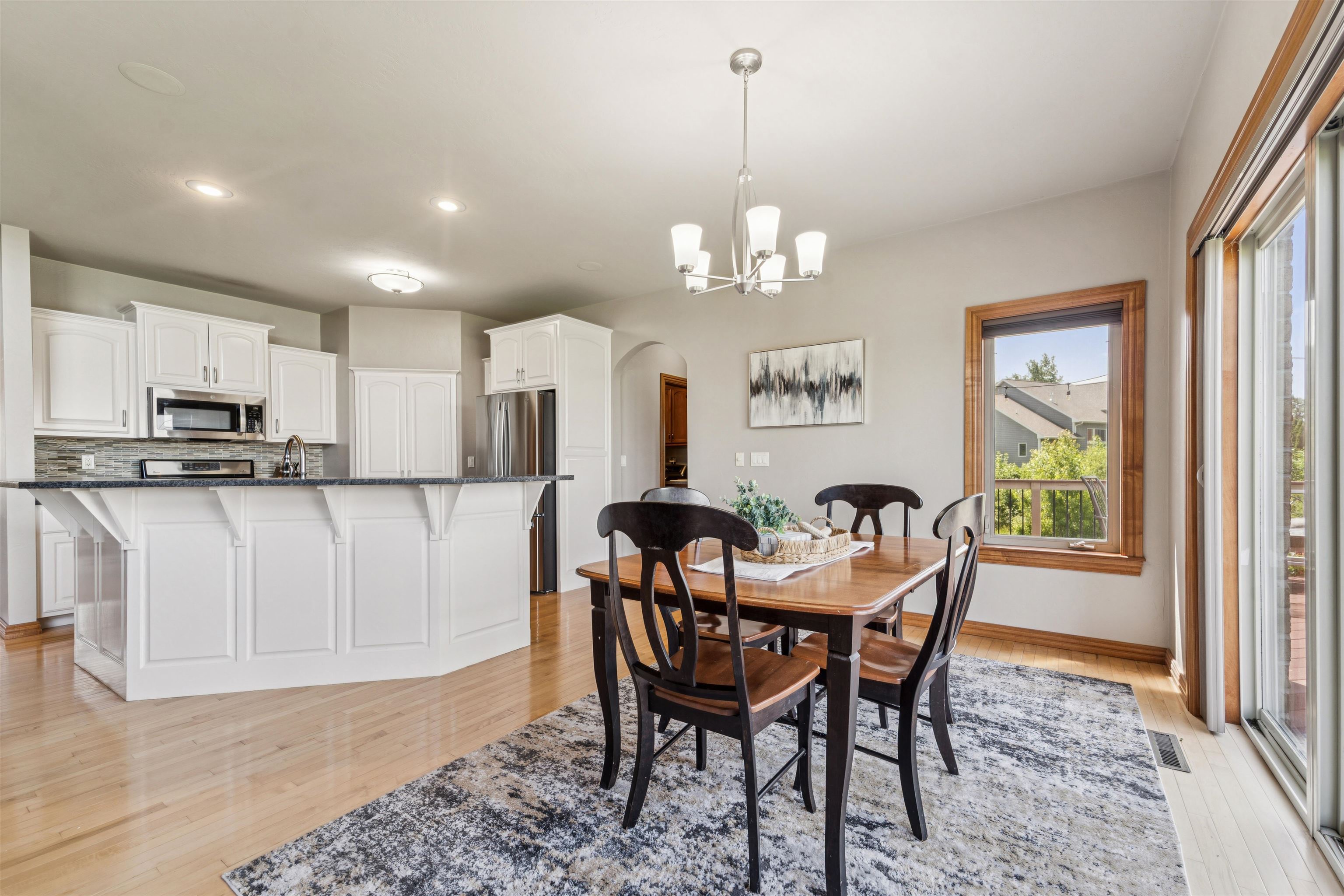 GREEN BAY, Wisconsin, 54311, United States, 4 Bedrooms Bedrooms, ,4 BathroomsBathrooms,Residential,For Sale,1911025