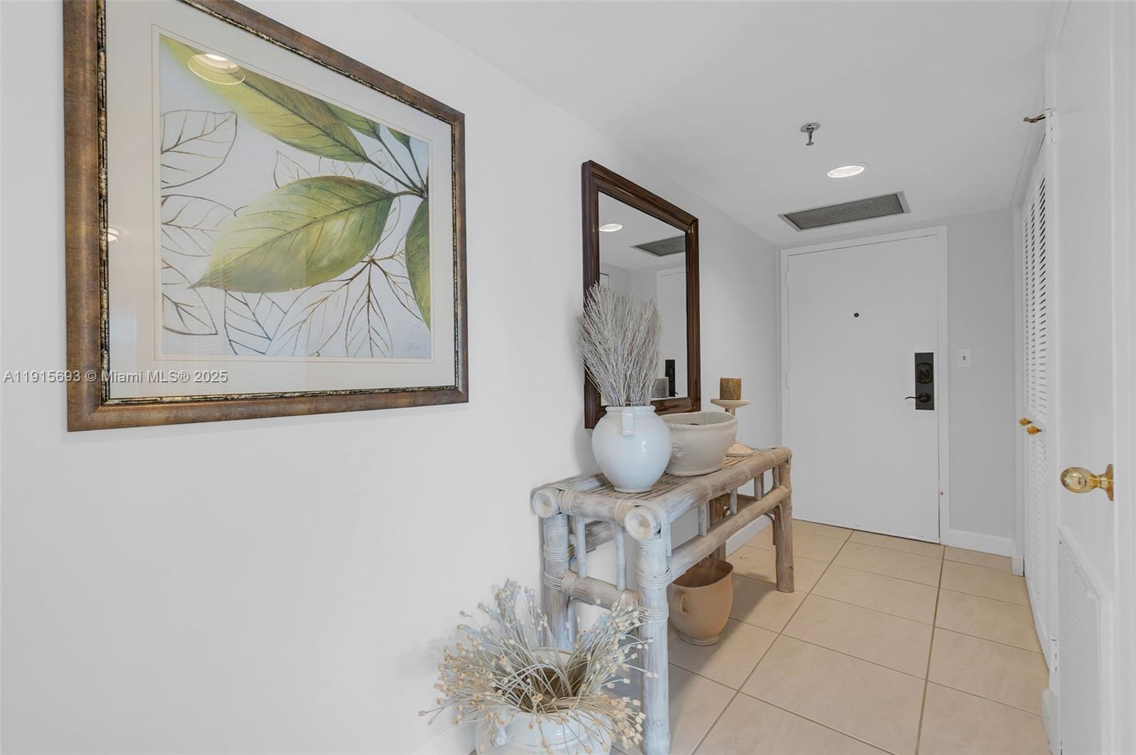 Pompano Beach, Florida, 33062, United States, 2 Bedrooms Bedrooms, ,2 BathroomsBathrooms,Residential,For Sale,1996821