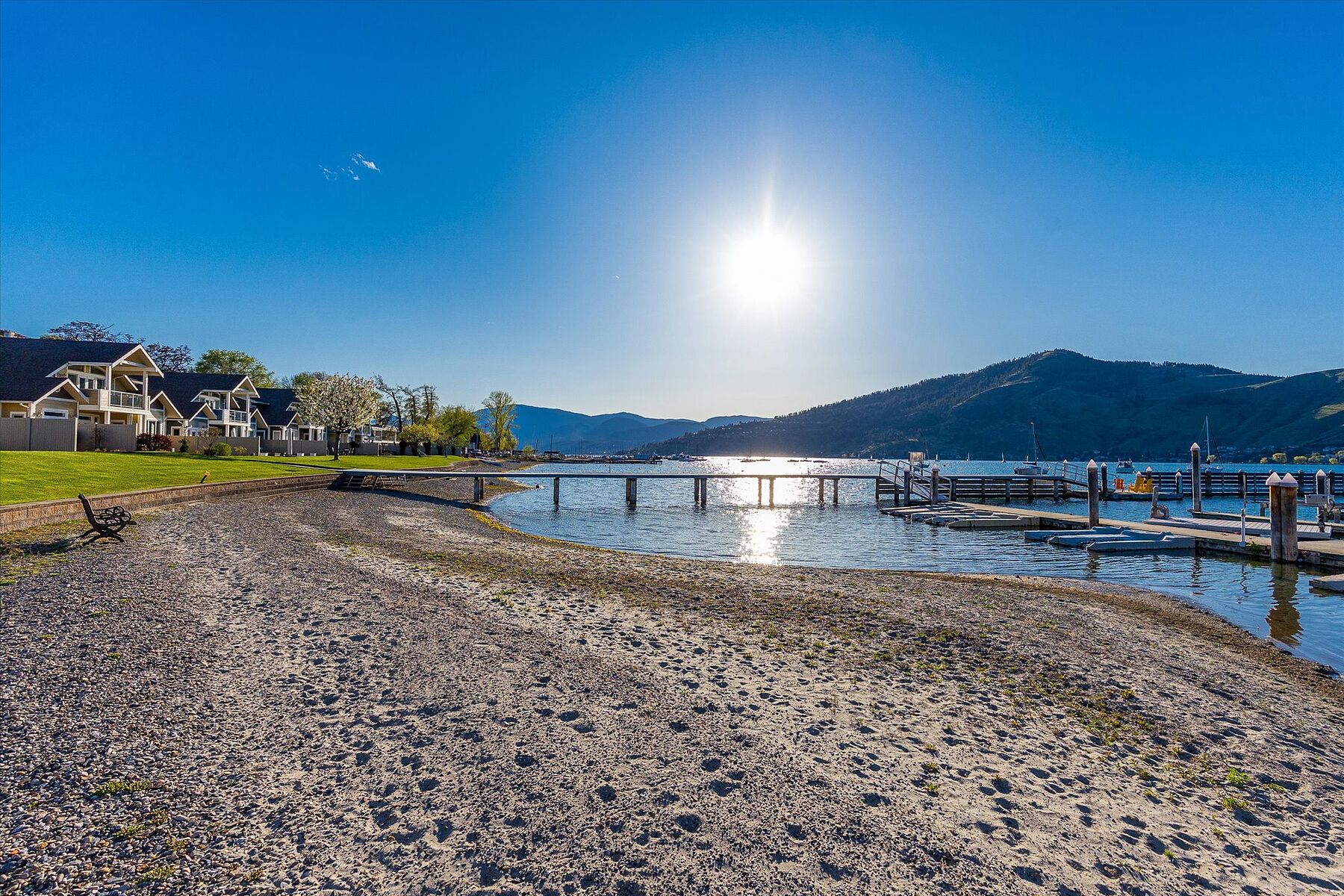  The Lakeside Residences - 物件實景