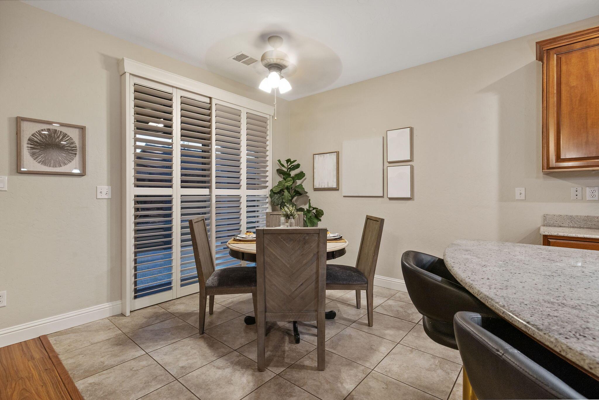 Visalia, California, 93277, United States, 3 Bedrooms Bedrooms, ,2 BathroomsBathrooms,Residential,For Sale,1937034